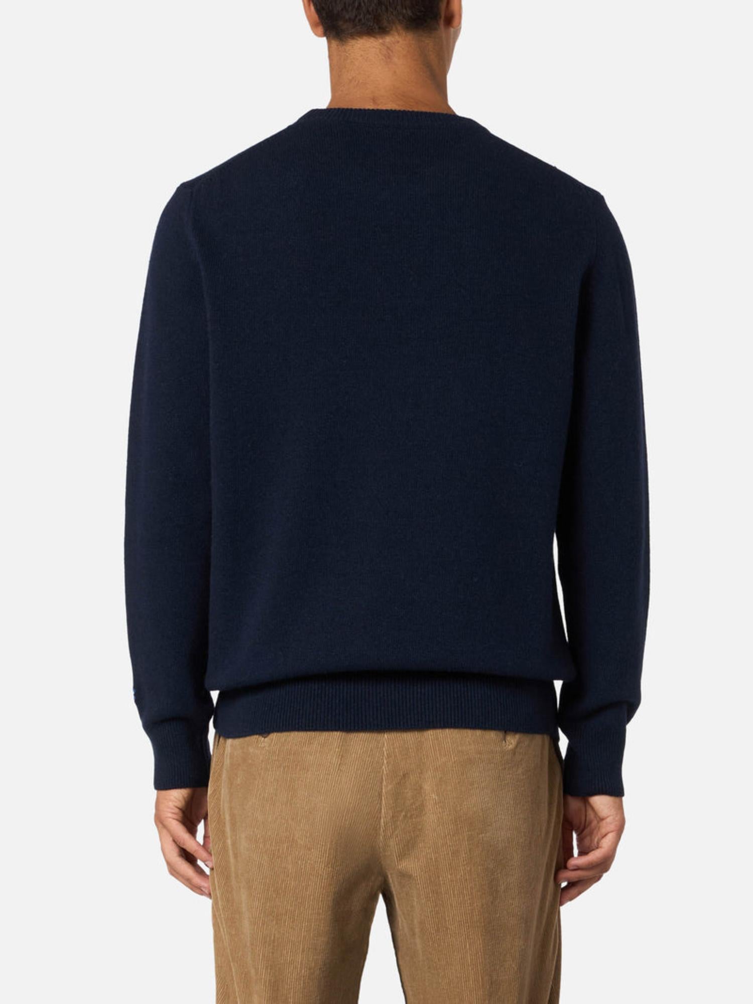 Maglione uomo in misto lana collo a giro