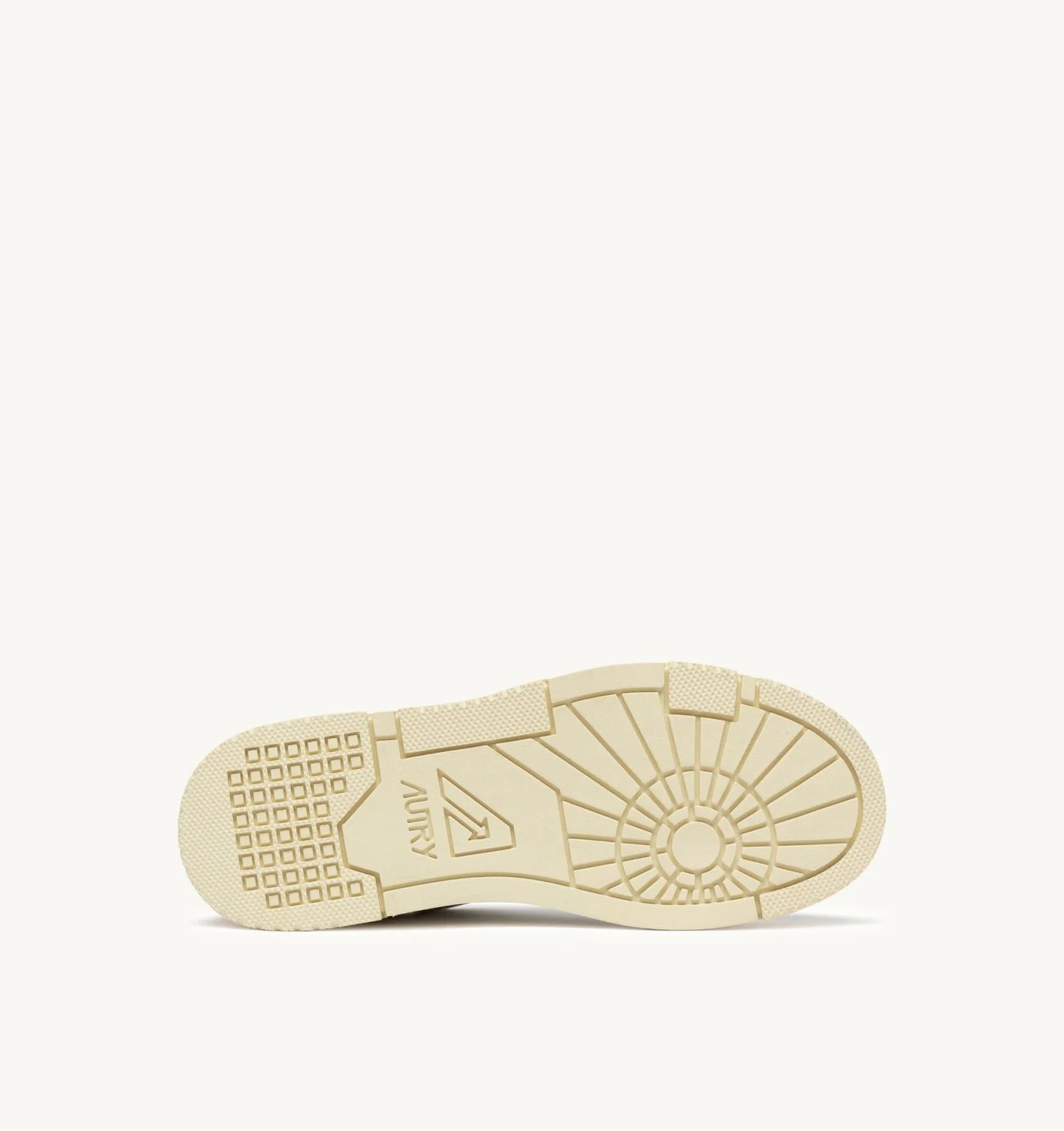 SNEAKERS CLC LOW IN PELLE BIANCA E LEOPARD<BR/> ROLW UV01 AUTRY ACTION SHOES