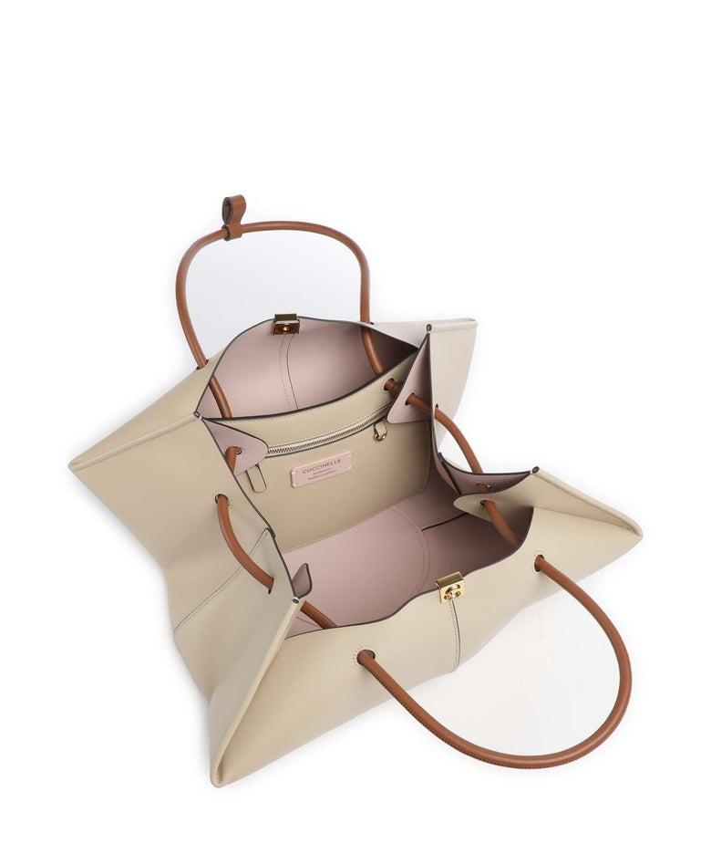 Kamy Borsa a spalla pelle a grana fine sandshell/cognac<BR/><BR/> E1U2L110201 881 COCCINELLE