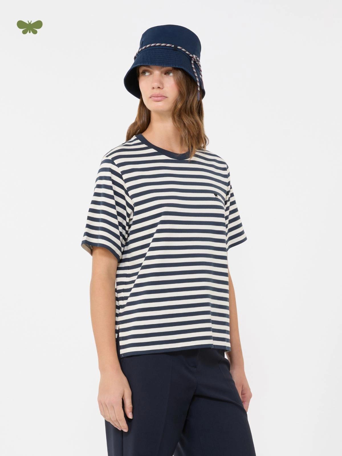 WKDVENACO<BR/>T-shirt basic in cotone WKDVENACO 009 WEEKEND