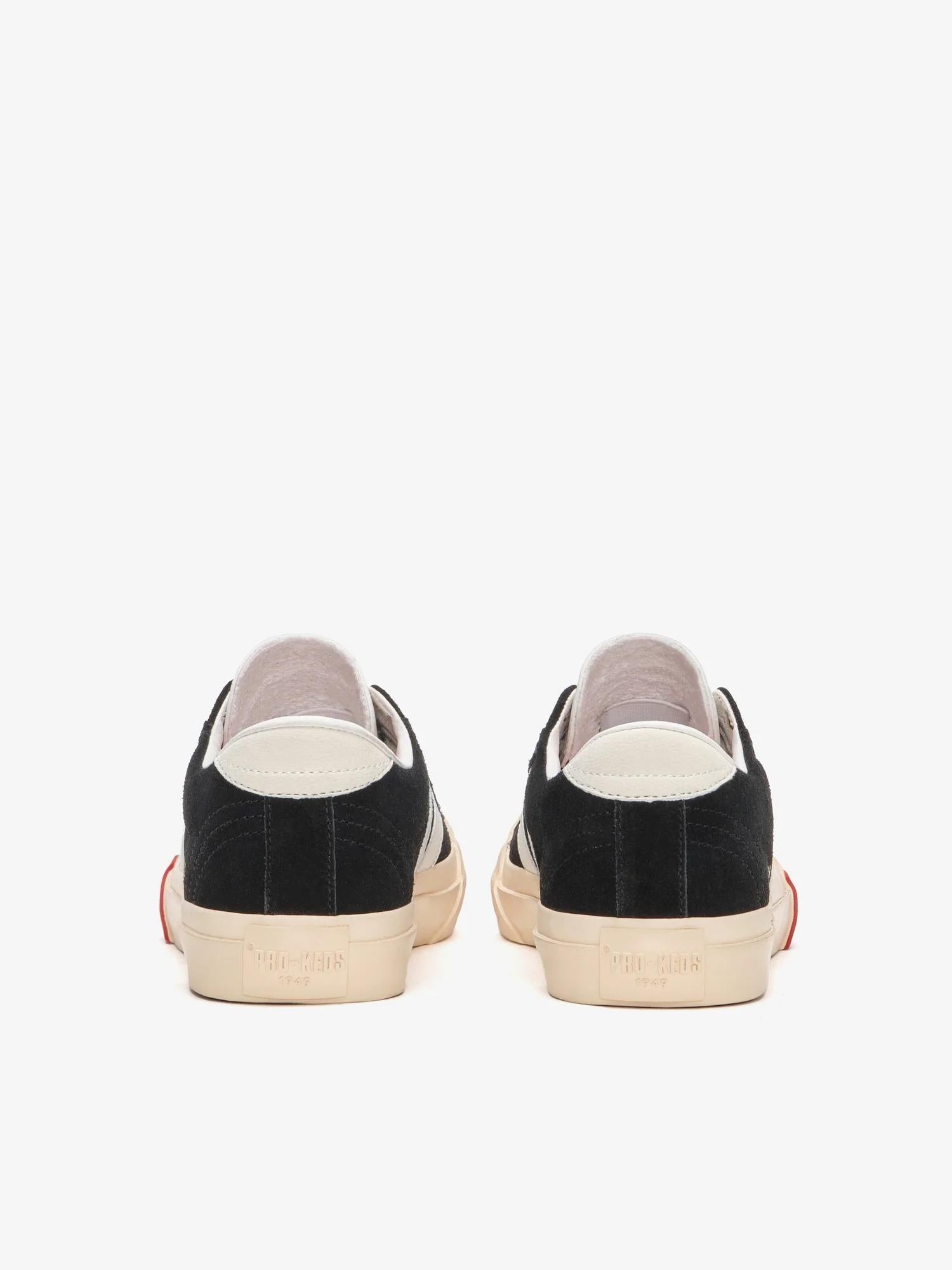 Royal Classic in pelle scamosciata nera e bianca<BR/><BR/> RC226SLM BL00001 PRO-KEDS