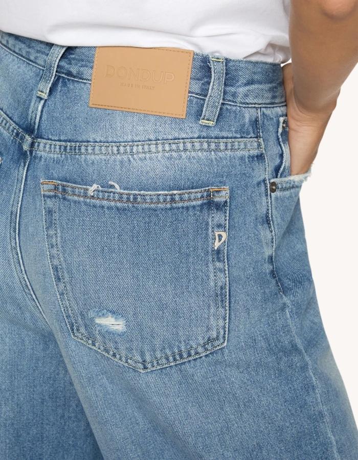 Jeans Bessie loose in denim fisso