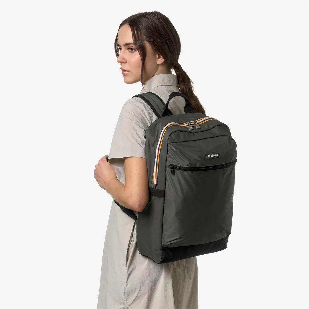 LAON<BR/>Zaino da Città Unisex Verde Scuro con Scomparto per Laptop K2116RW WMR K-WAY