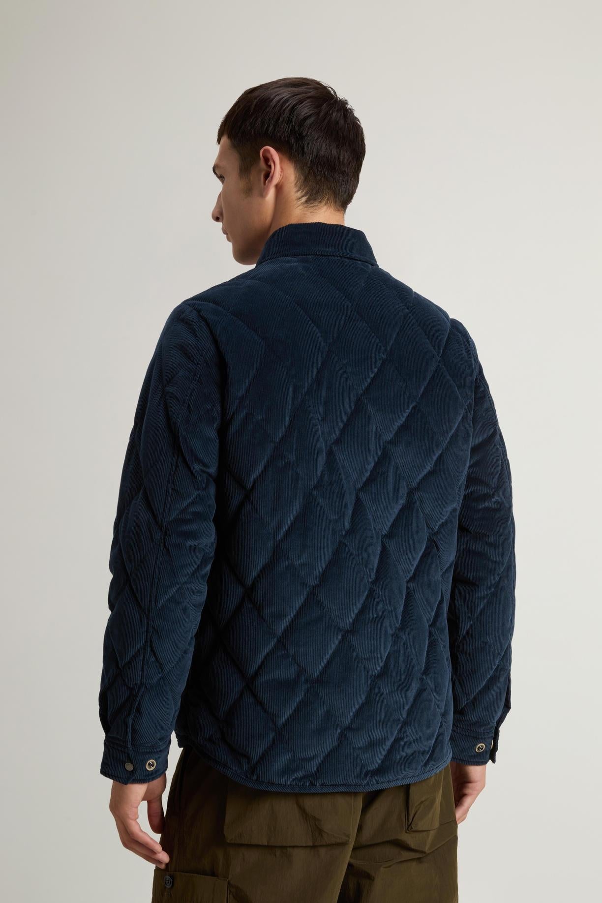 Giacca a camicia Alaskan in velluto a coste<BR/> CFWOOS2014MRUT5017 3989 WOOLRICH