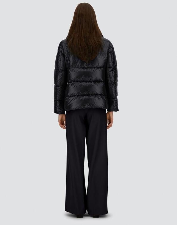 GIACCA IN NYLON ULTRALIGHT E LADY ALTERNATIVE FUR<BR/> PI001923D12017Z 9300 HERNO