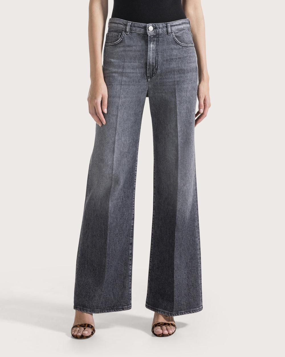 Jeans lunghi a vita alta in denim washed PD0101240297 998 SEVENTY