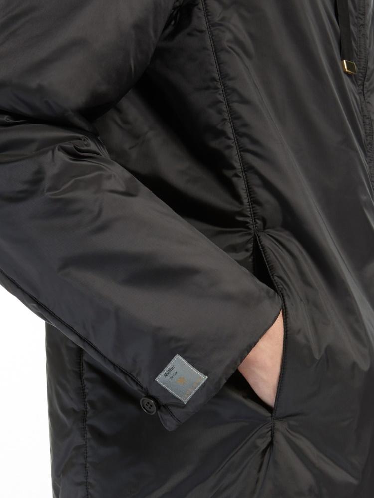 Giacca imbottita con cappuccio in tela antigoccia GREENH 009 MAX MARA THE CUBE