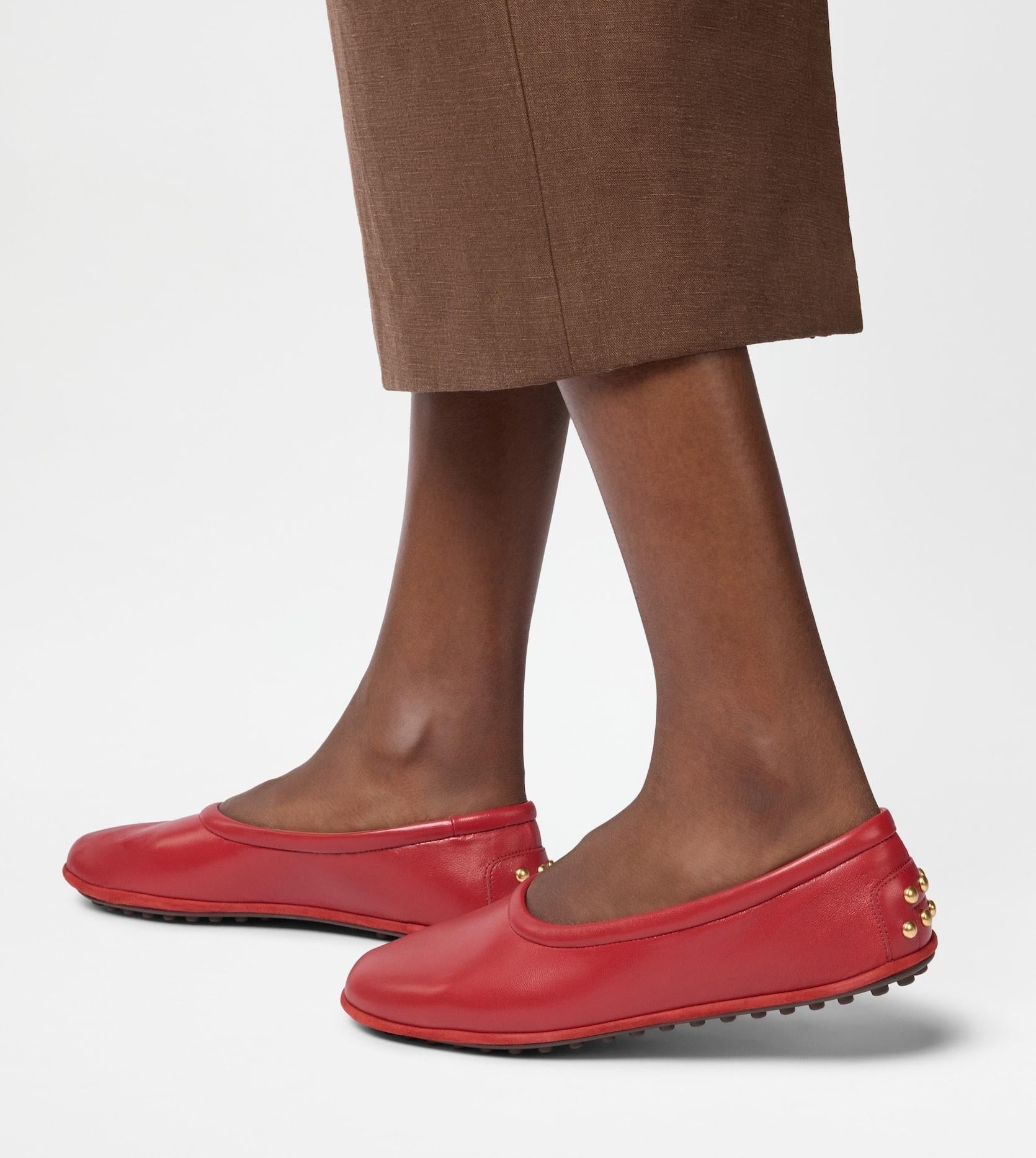 Ballerina Metal Dots in Nappa<BR/> XXW04M0KC50SWZ ZZZQ TOD'S