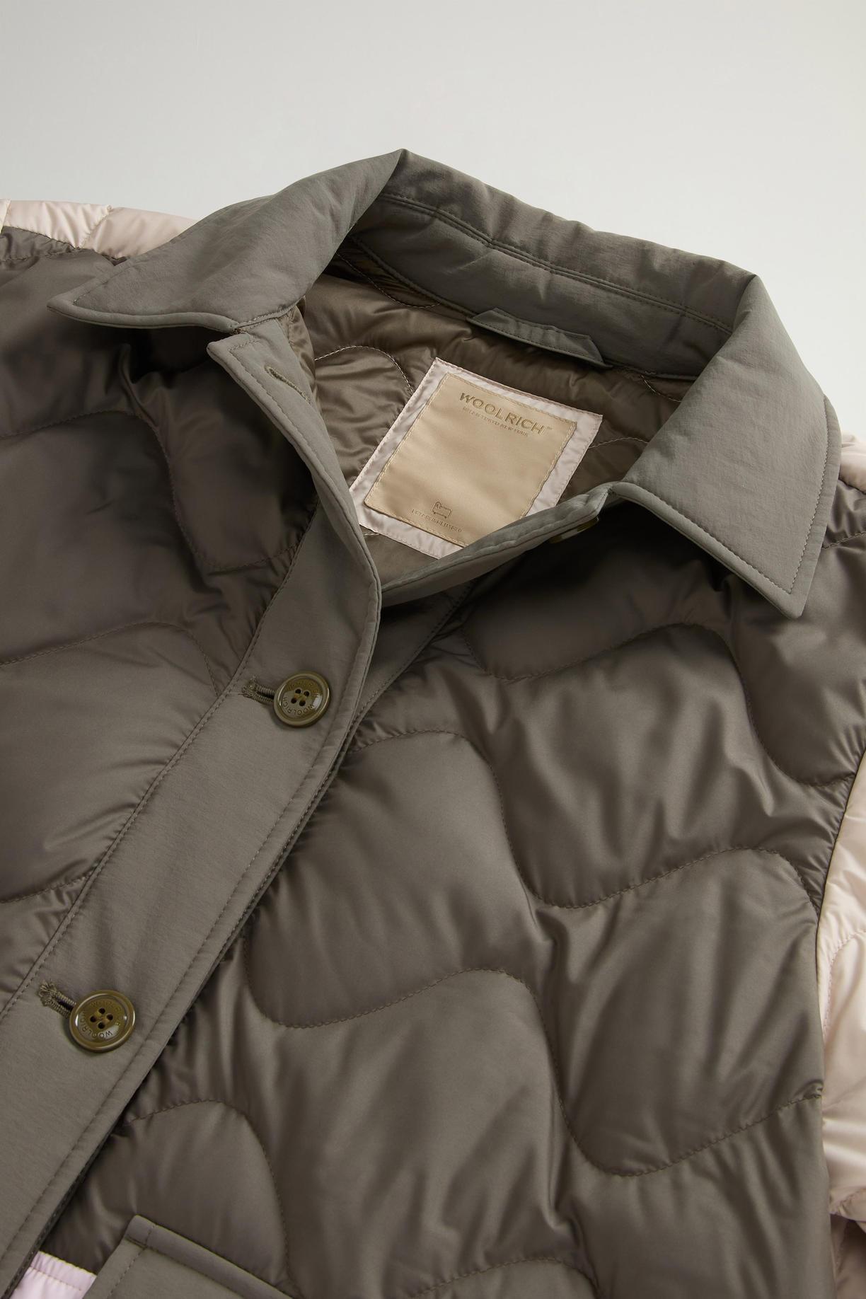 Giacca Heritage trapuntata in microfibra<BR/> CFWWOU1137FRUT2635 7448 WOOLRICH