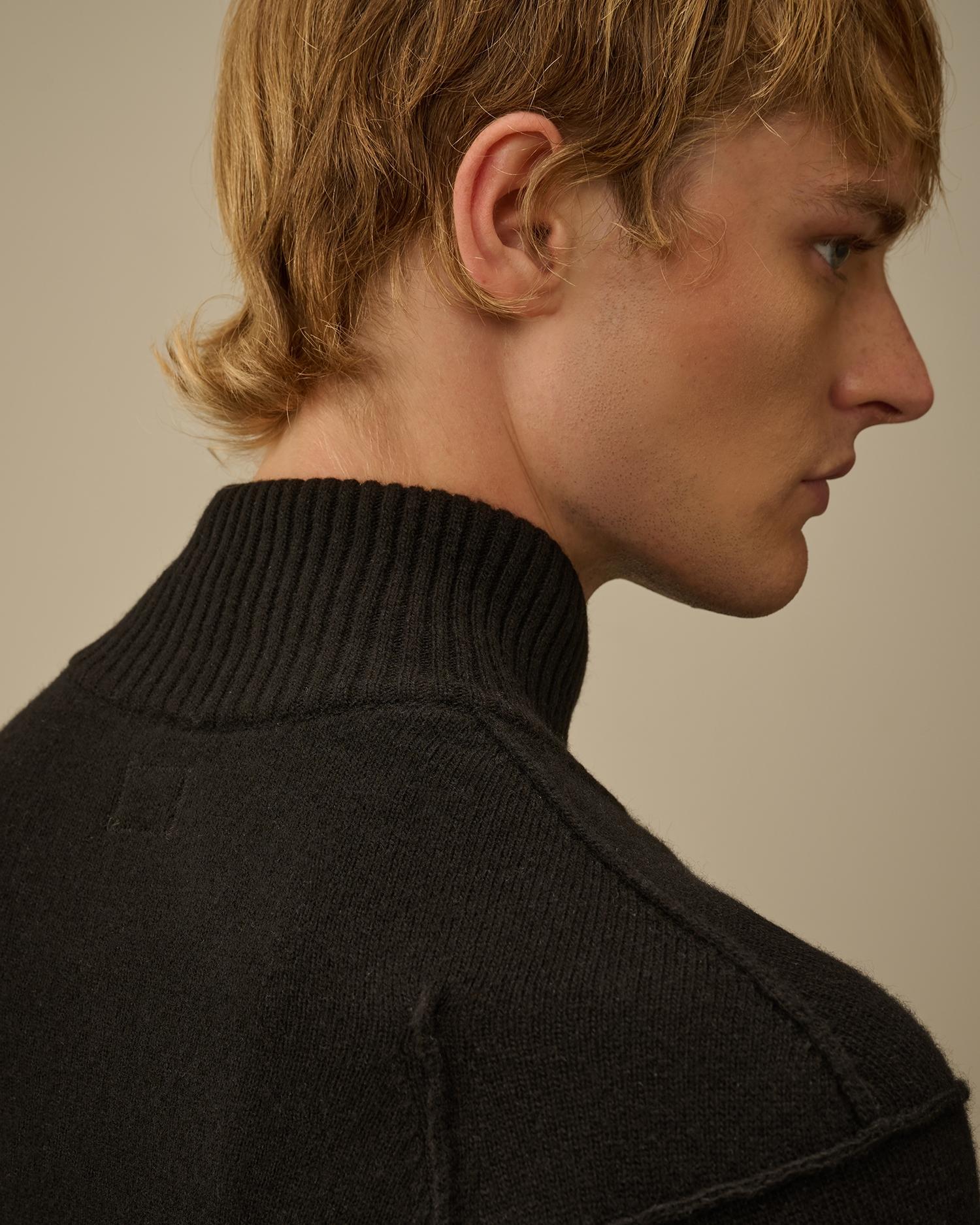 Lambswool GRS Full Zip Sweater CMKN708A 999 C.P. COMPANY