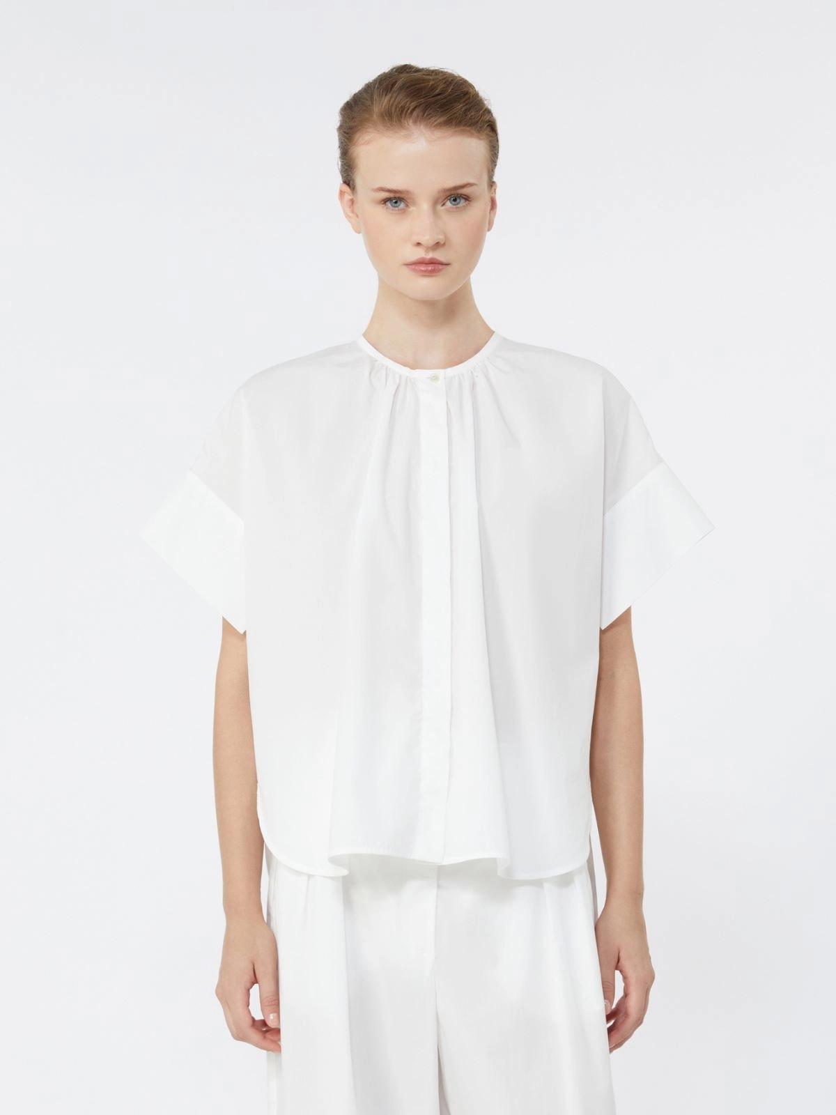 Camicia girocollo in popeline di cotone - BIANCO<BR/> WKDEDUCATA 004 WEEKEND