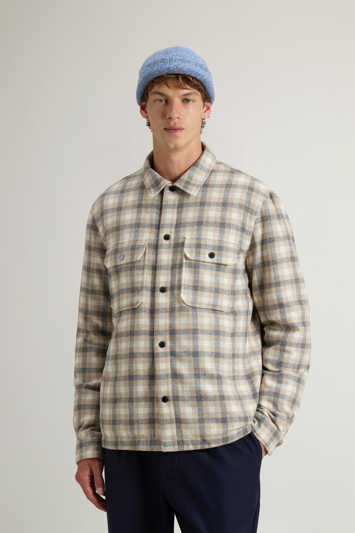 Giacca a camicia Alaskan Check in misto lana italiana riciclata<BR/> CFWOOS2018MRUT3046 8918 WOOLRICH