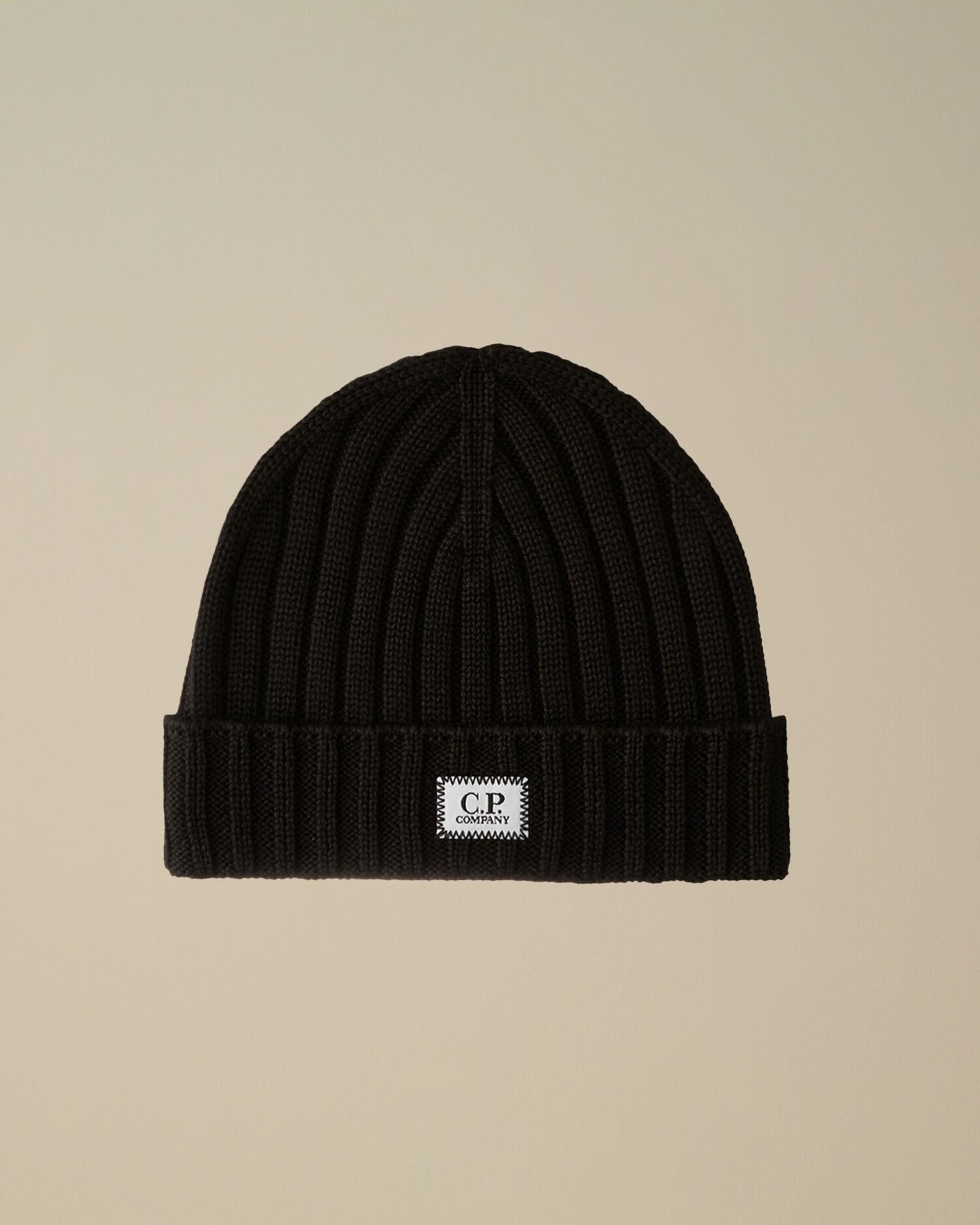 Extrafine Merino Wool Logo Beanie CMAC738A 888 C.P. COMPANY