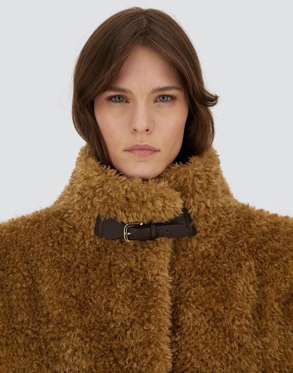 CAPPA IN CURLY ALTERNATIVE FUR GI000331D12421 2000 HERNO