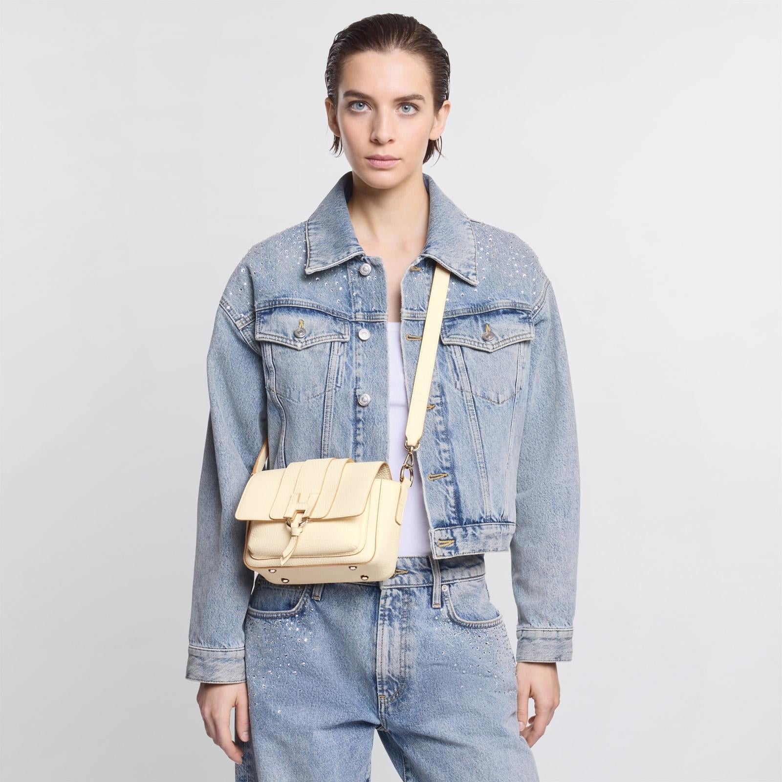 Borsa Flap Hogan Trend<BR/>Avorio KBW01XI0100TH1 B013 HOGAN