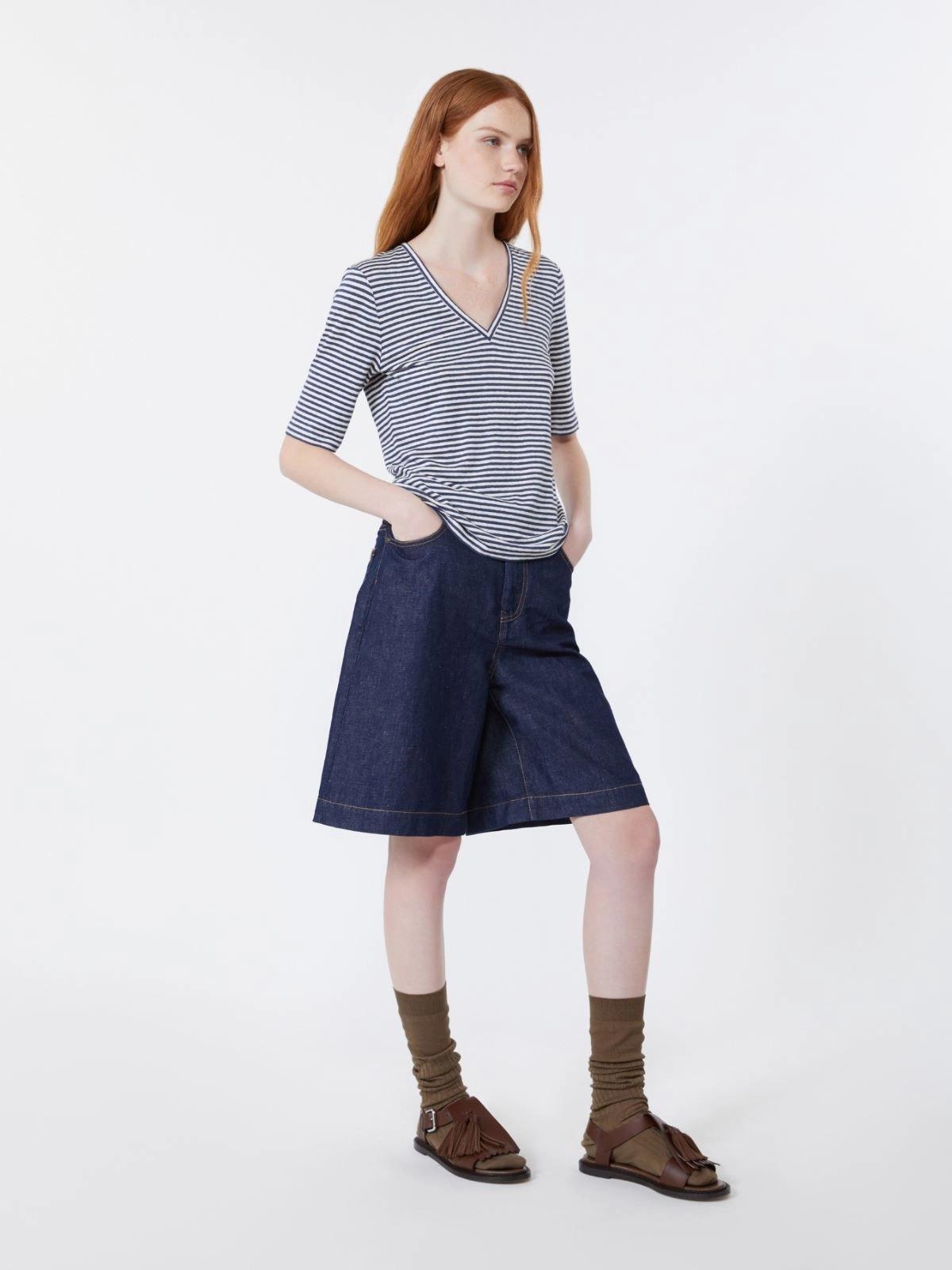 T-shirt a V in jersey di lino stretch WKDOPZIONE 008 WEEKEND