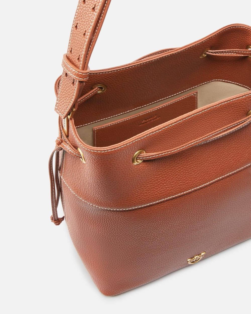 Borsa secchiello in pelle con tracolla