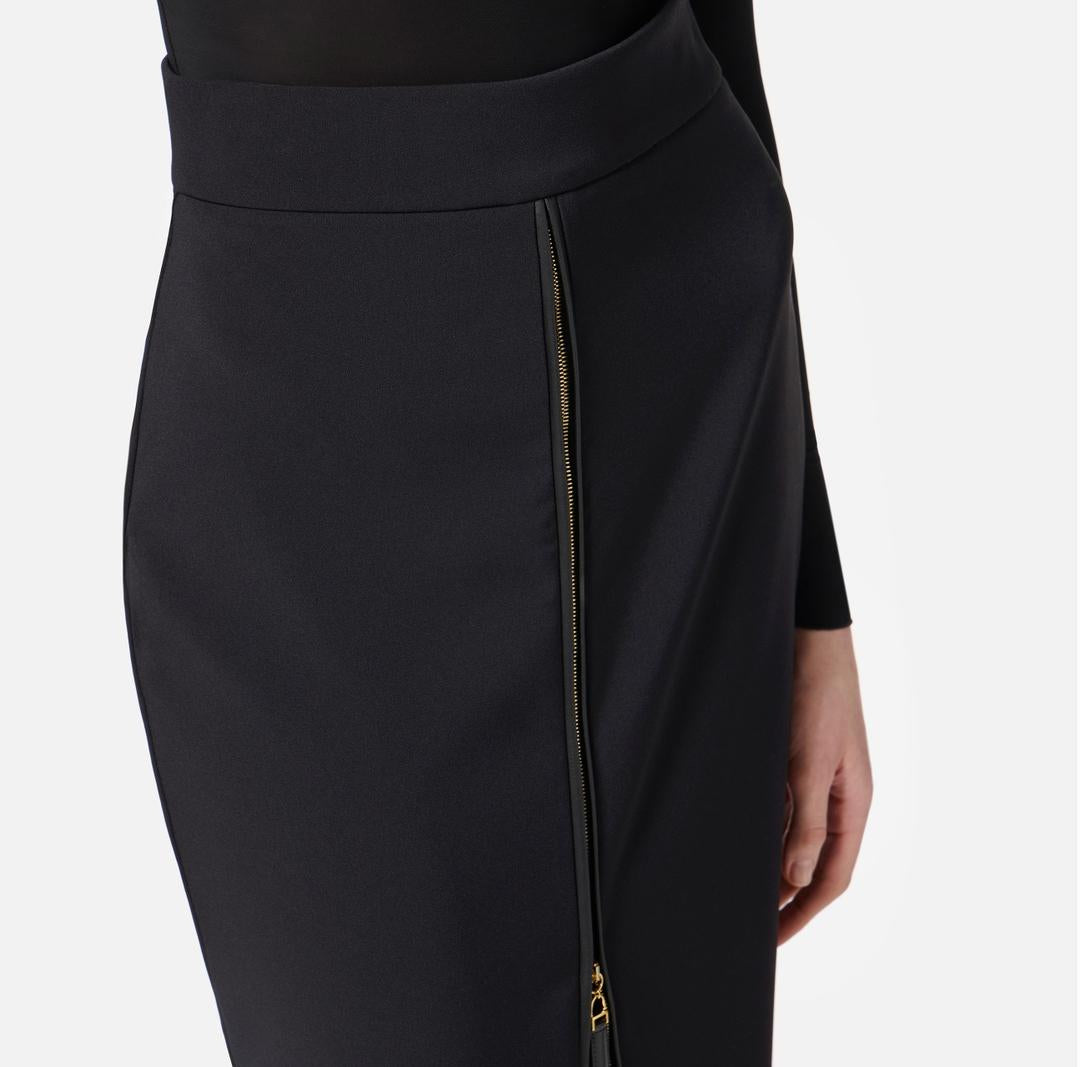 Gonna in crêpe leggero con zip GO13456E2 110 ELISABETTA FRANCHI