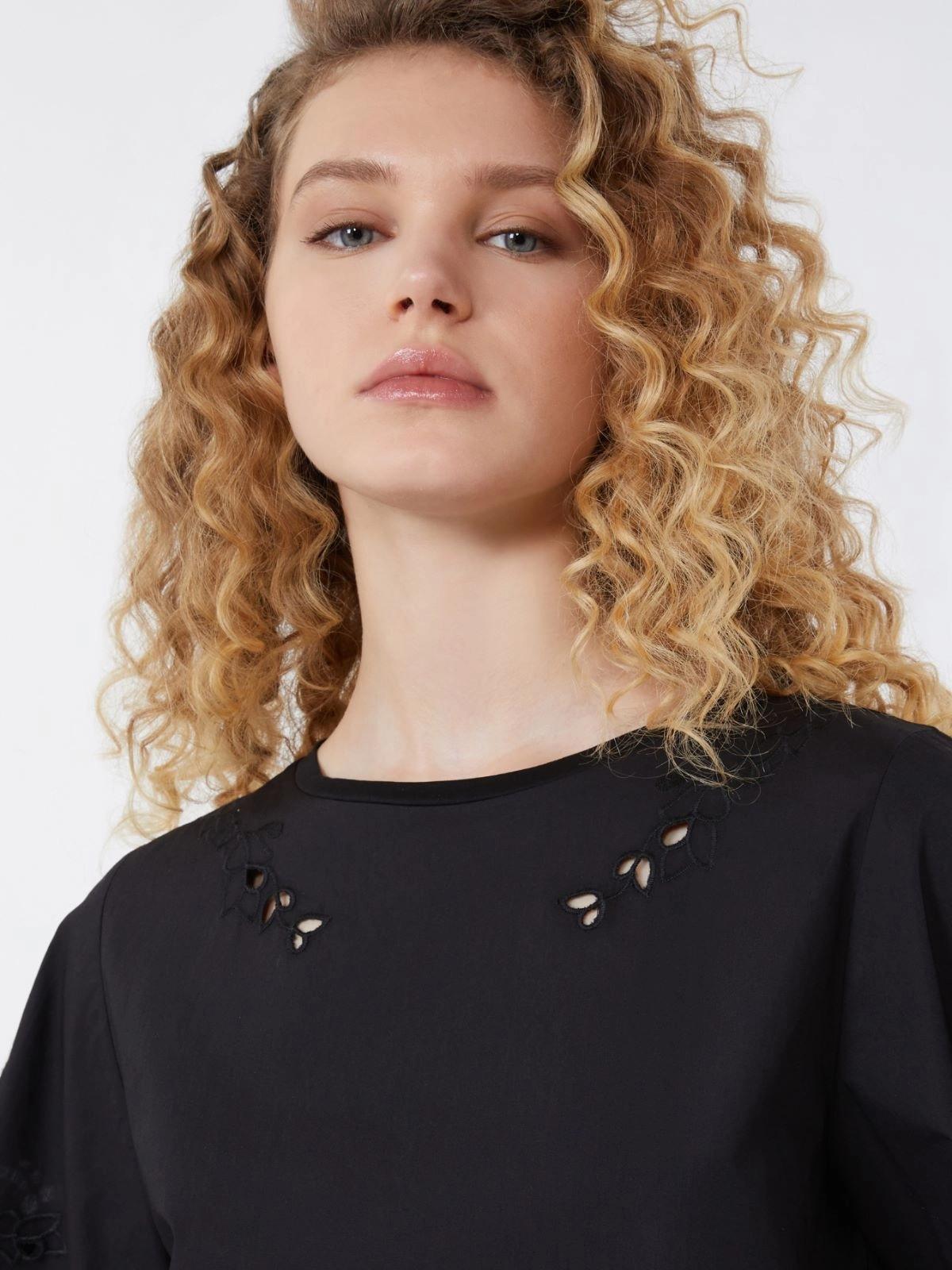 Top in popeline di cotone con ricami -NERO WKDTARGA 002 WEEKEND