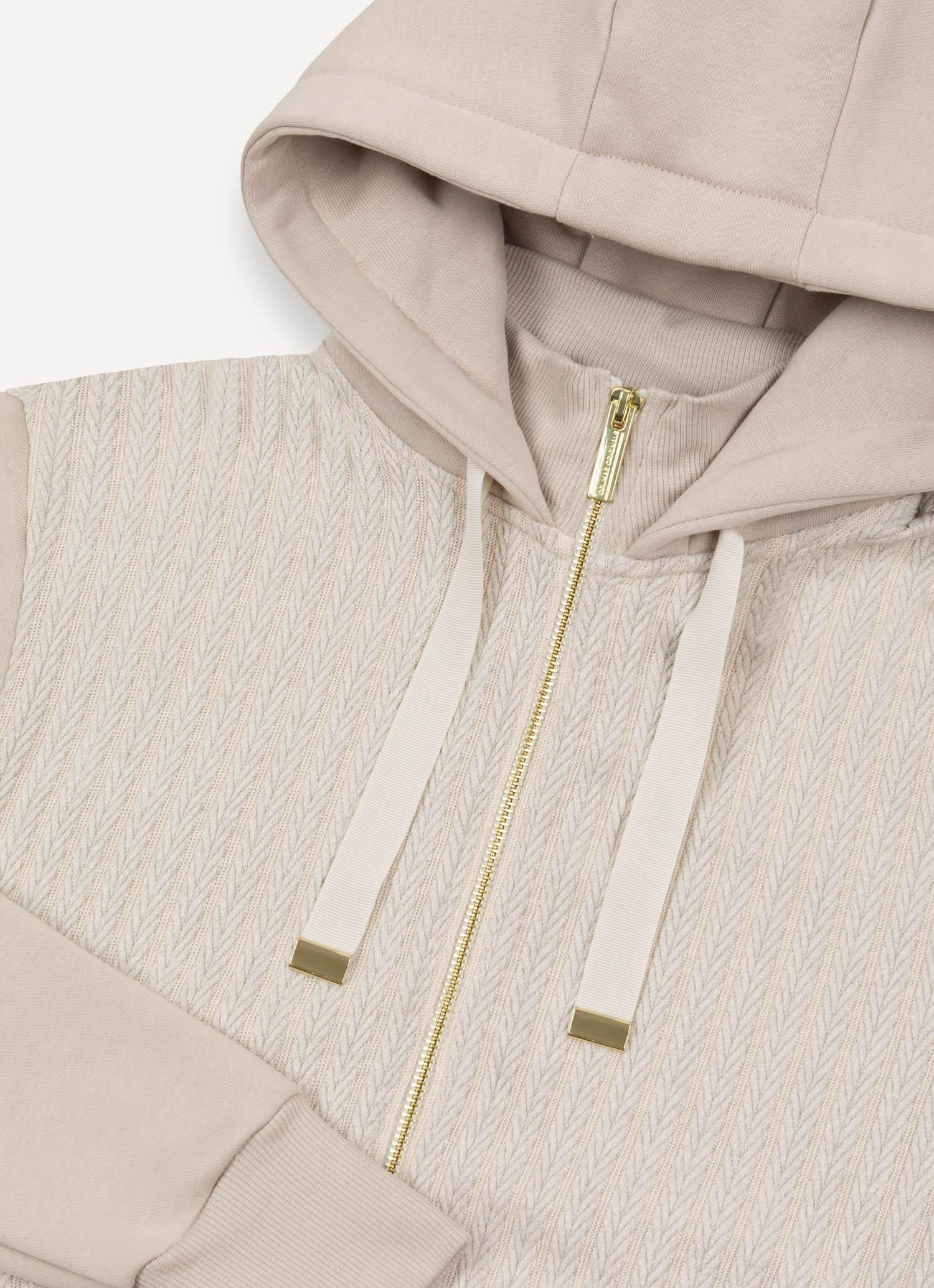 Felpa a trecce con cappuccio<BR/> 9267R 06 COLMAR