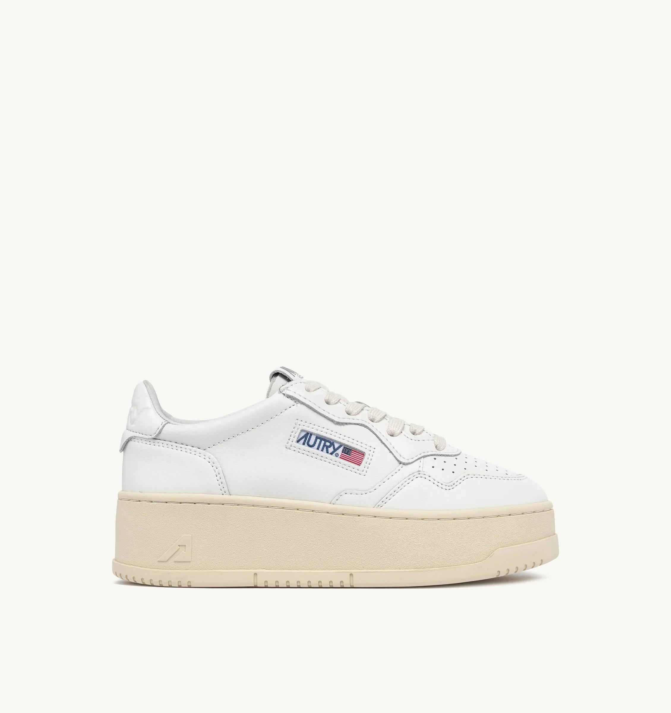 SNEAKERS MEDALIST PLATFORM IN PELLE BIANCA<BR/> PTLW WLL15 AUTRY ACTION SHOES