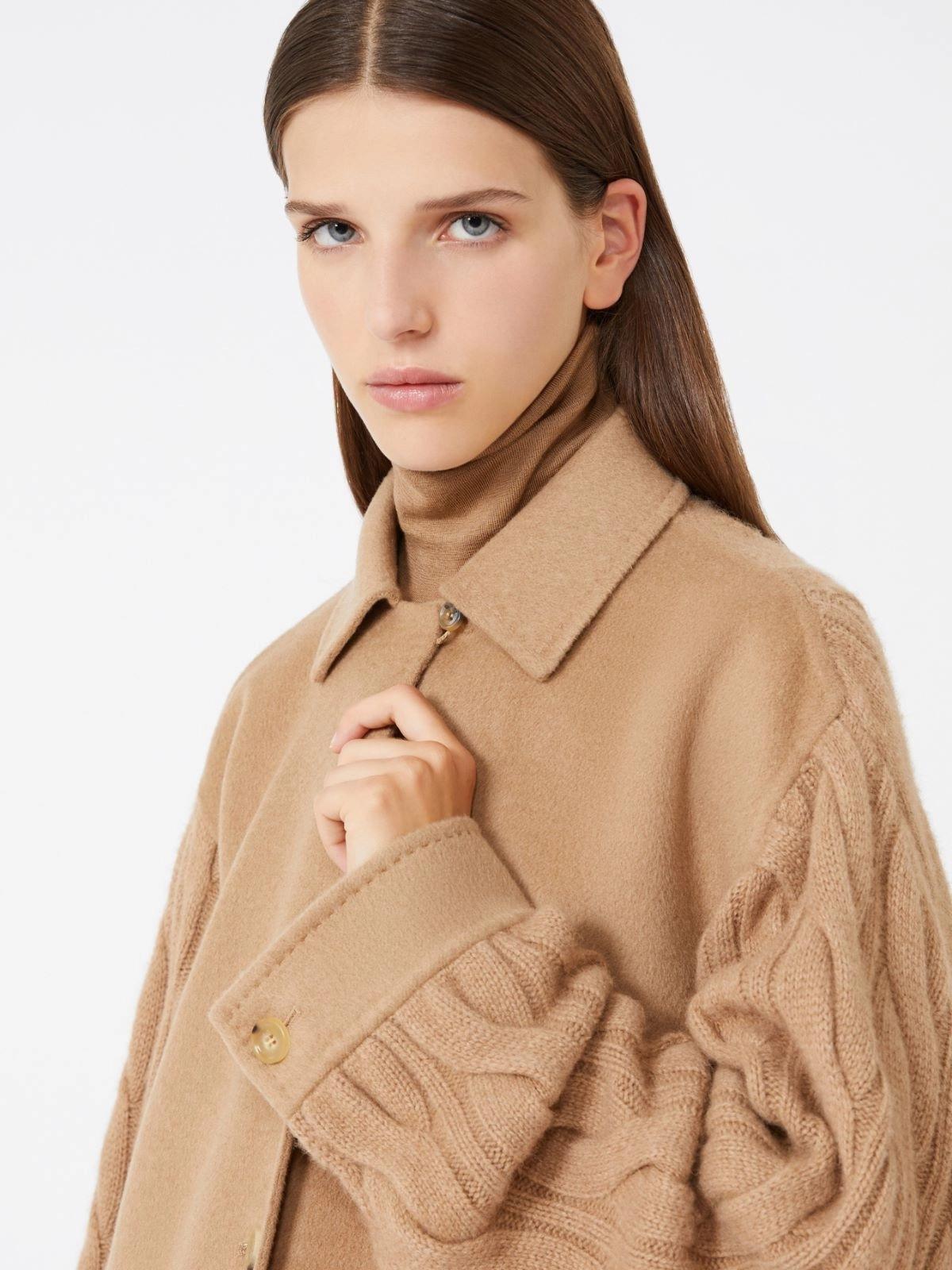 Overshirt in filato di cammello - Cammello<BR/> TACCO 001 MAX MARA