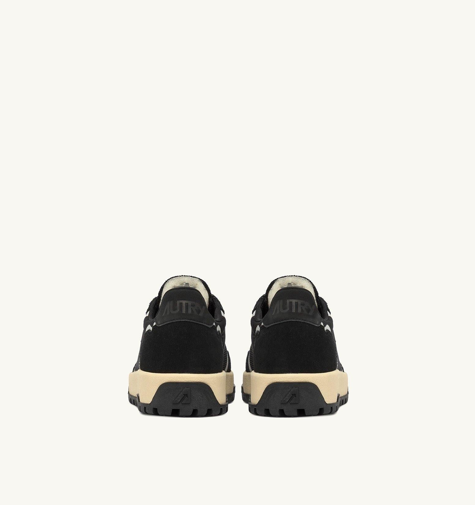 SNEAKERS WILDPACE LOW IN MESH E SUEDE COLORE NERO