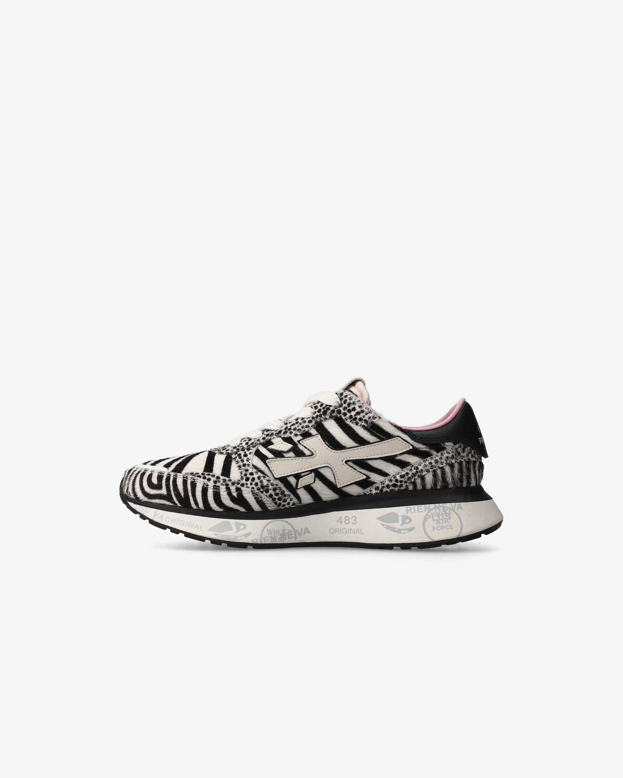 LAURYN 7780 LAURYN 7780 PREMIATA
