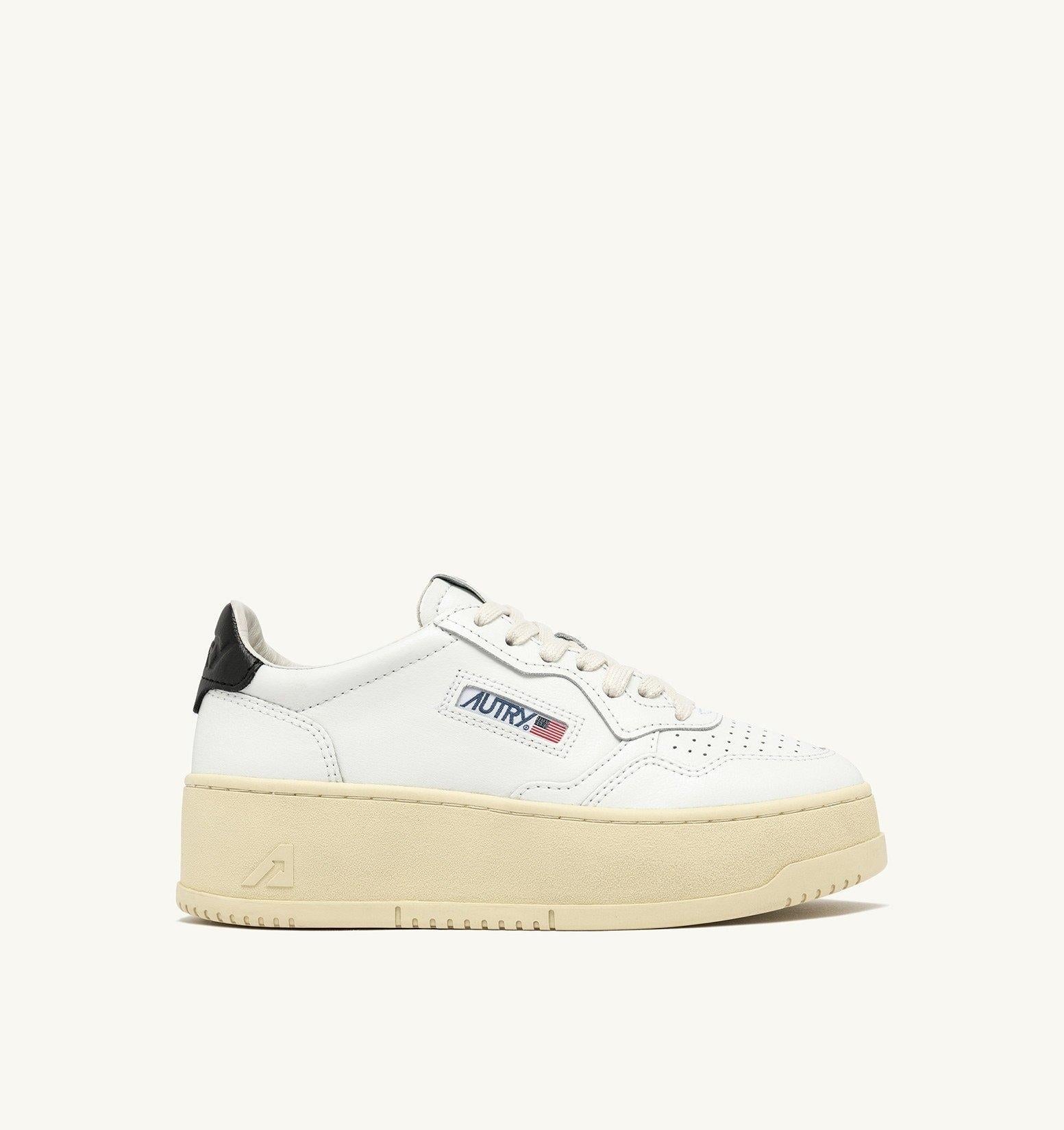 SNEAKERS MEDALIST PLATFORM IN PELLE COLORE BIANCO E NERO<BR/> PTLW LL22 AUTRY ACTION SHOES