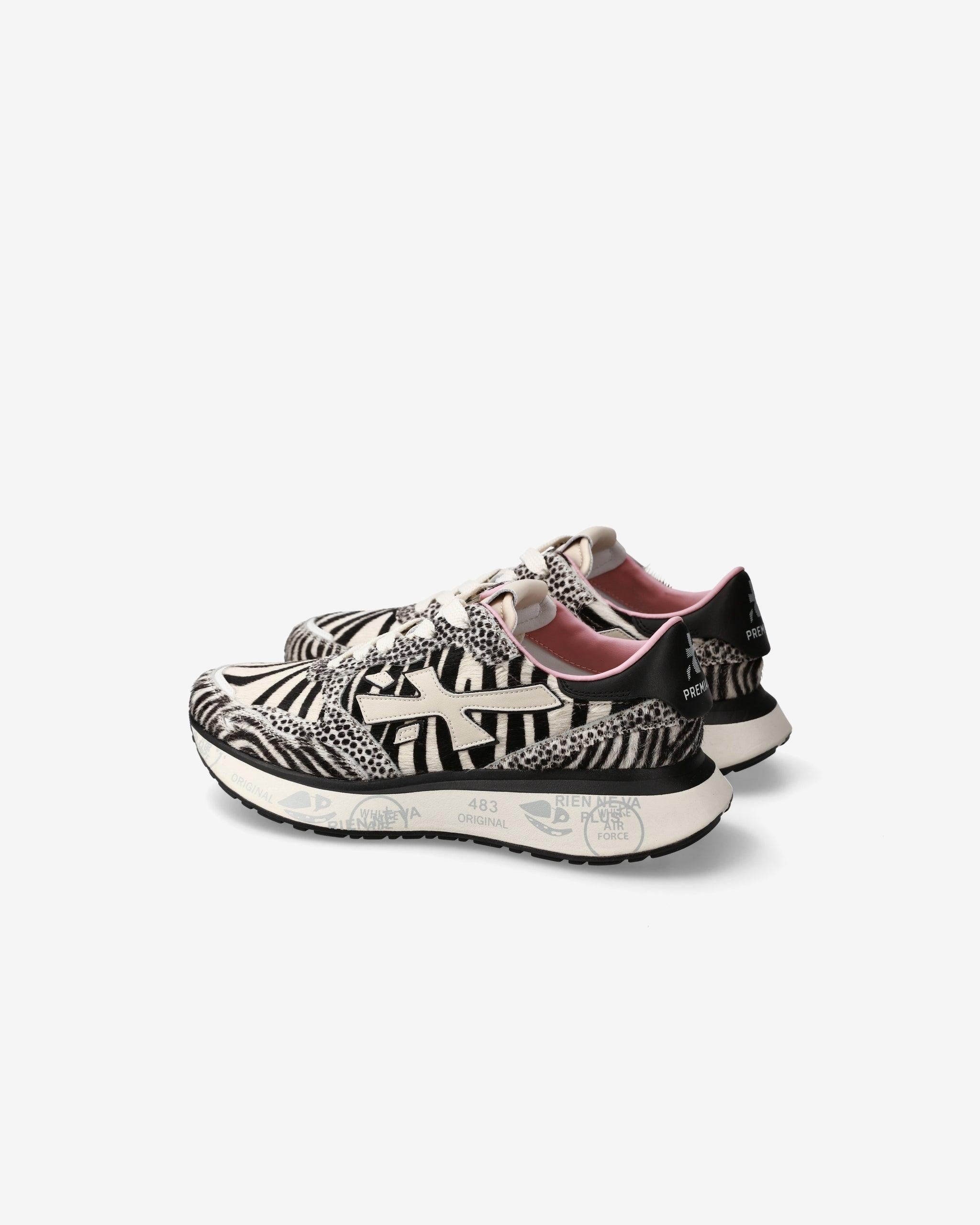 LAURYN 7780 LAURYN 7780 PREMIATA