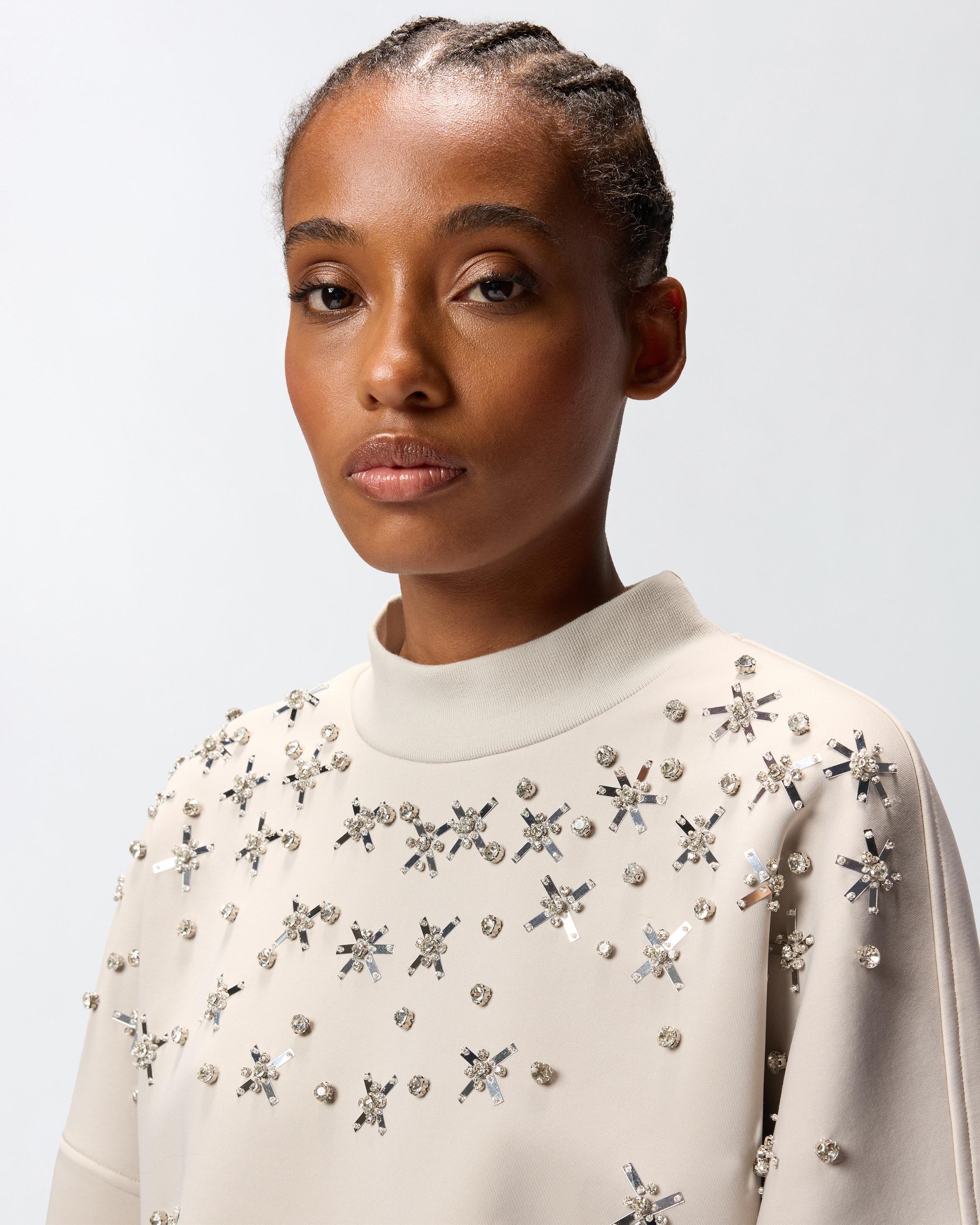 Bibiana<BR/>Maglia con ricamo gioiello<BR/><BR/> 105986A2YJ I10 PINKO