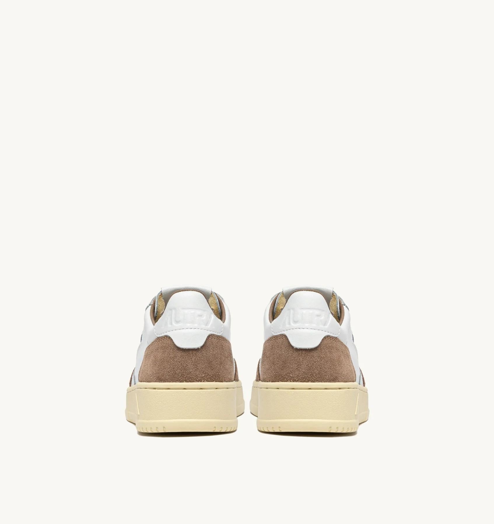 SNEAKERS MEDALIST LOW IN PELLE BIANCA E SUEDE ANTILOPE AULW FT02 AUTRY ACTION SHOES