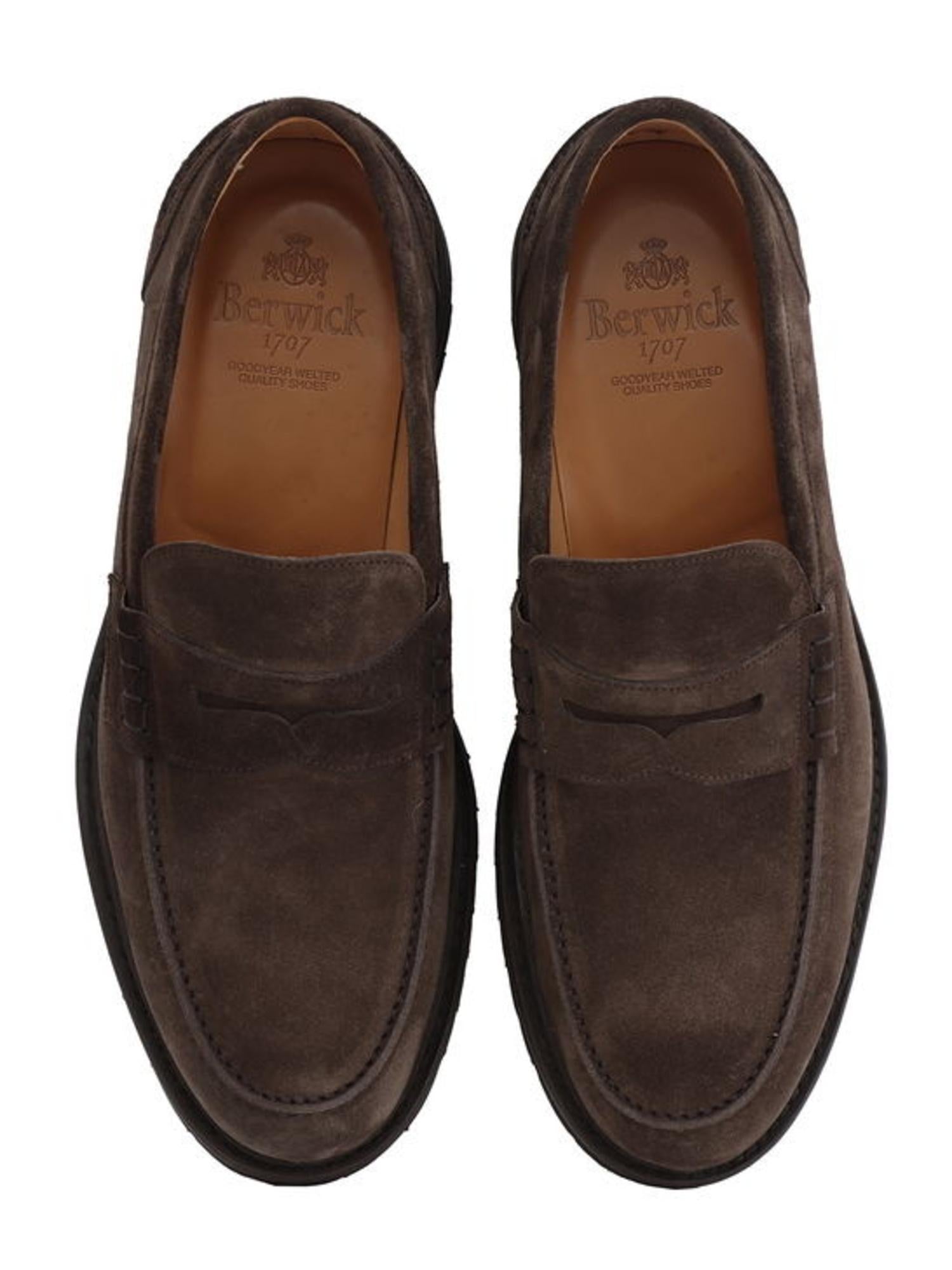 Mocassino uomo in pelle scamosciata