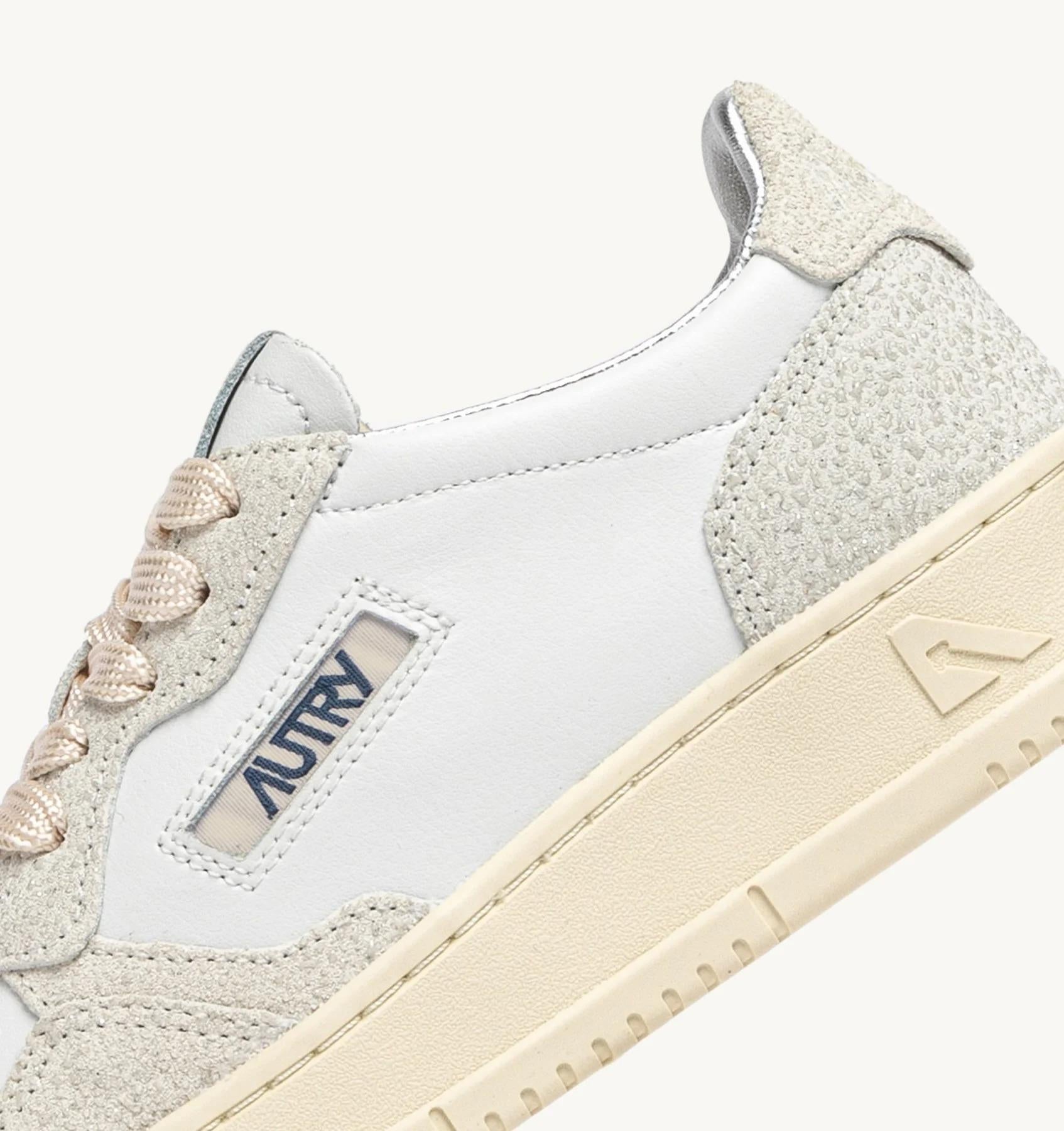 SNEAKERS MEDALIST LOW IN PELLE BIANCA E GLITTER AULW TA01 AUTRY ACTION SHOES