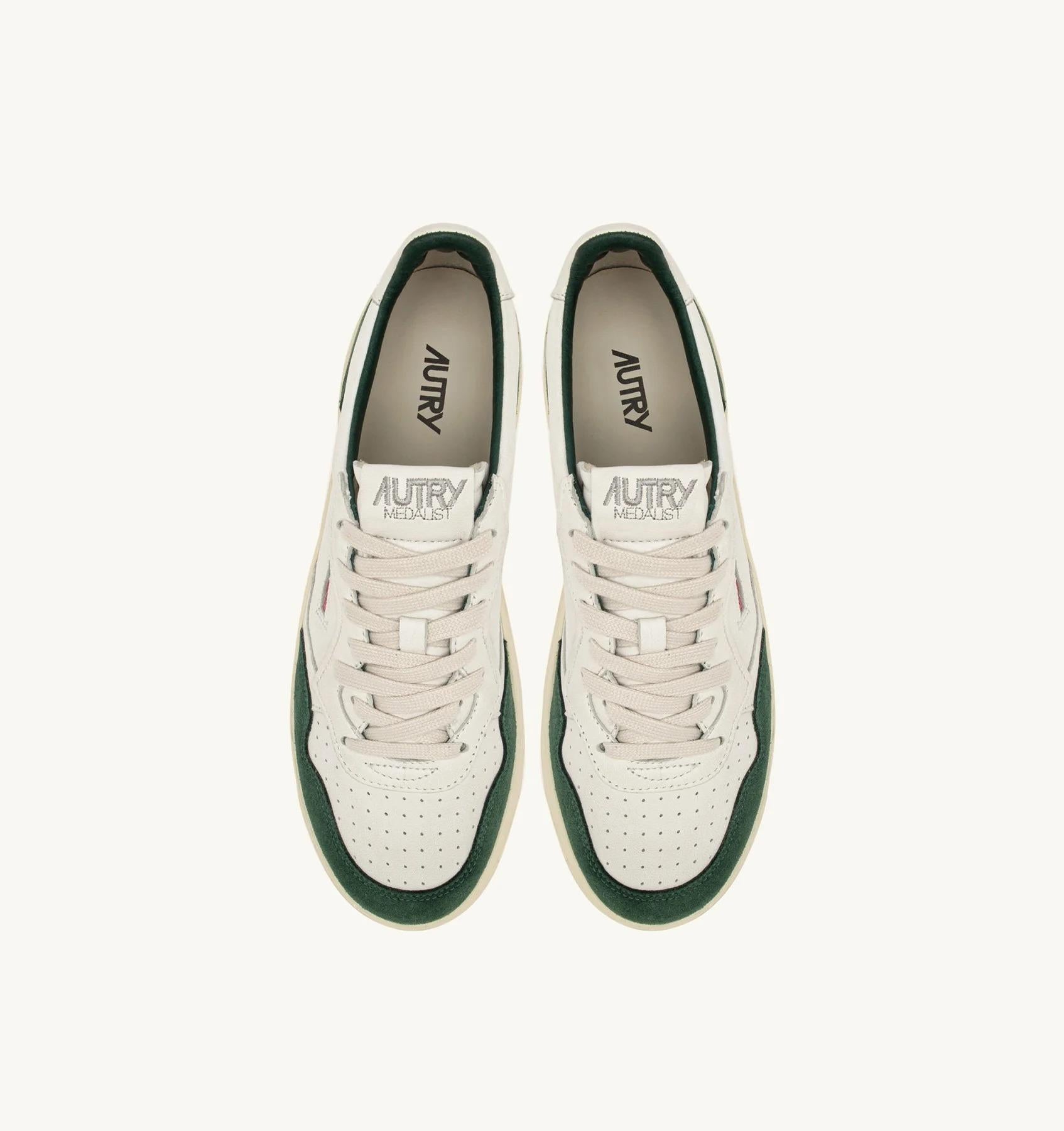 SNEAKERS MEDALIST LOW IN PELLE BIANCA E SUEDE BOTTLE AULM GS42 AUTRY ACTION SHOES