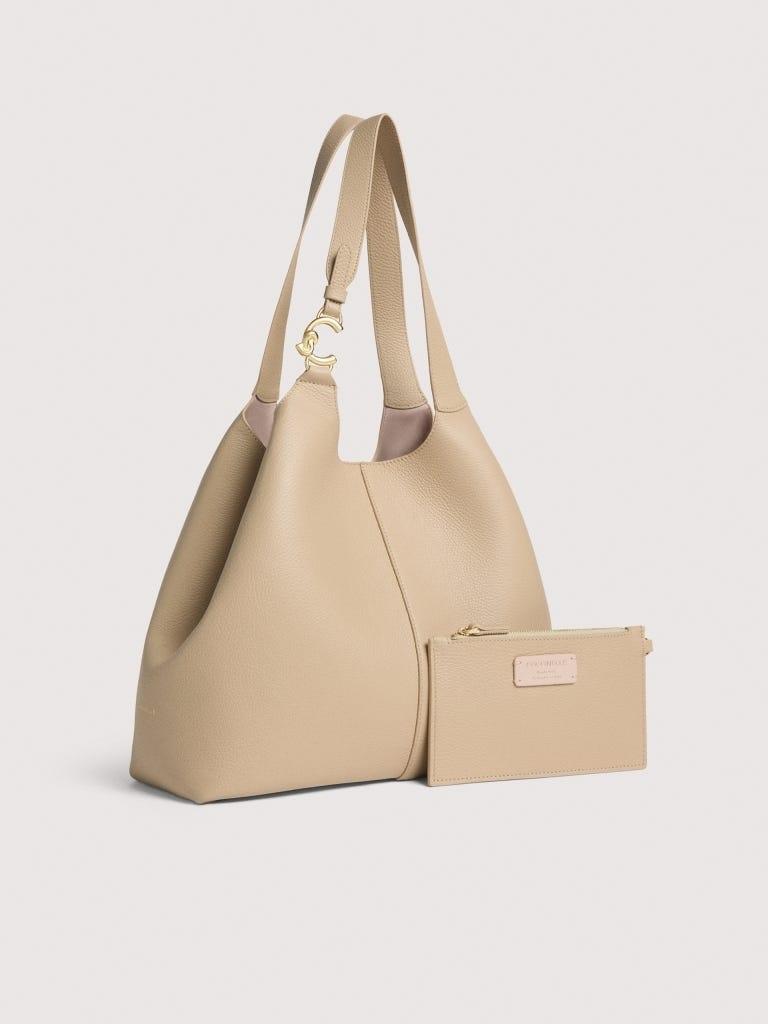 Coccinelle C-Easy Large<BR/> E1SHA110101 N64 COCCINELLE