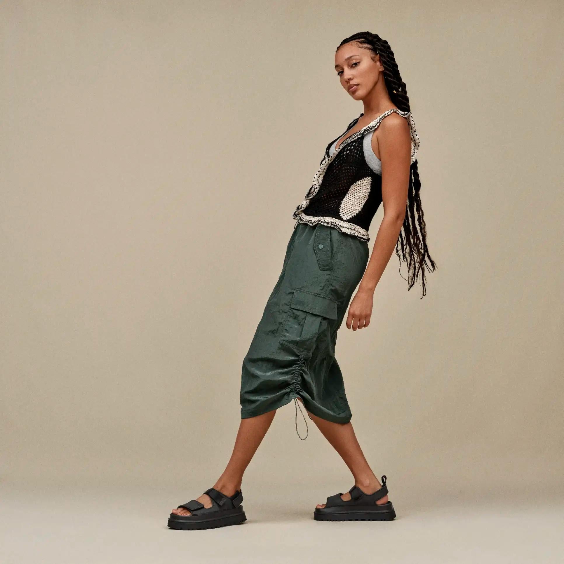 Donna Sandali GoldenGlow<BR/> 1152685 BLK UGG