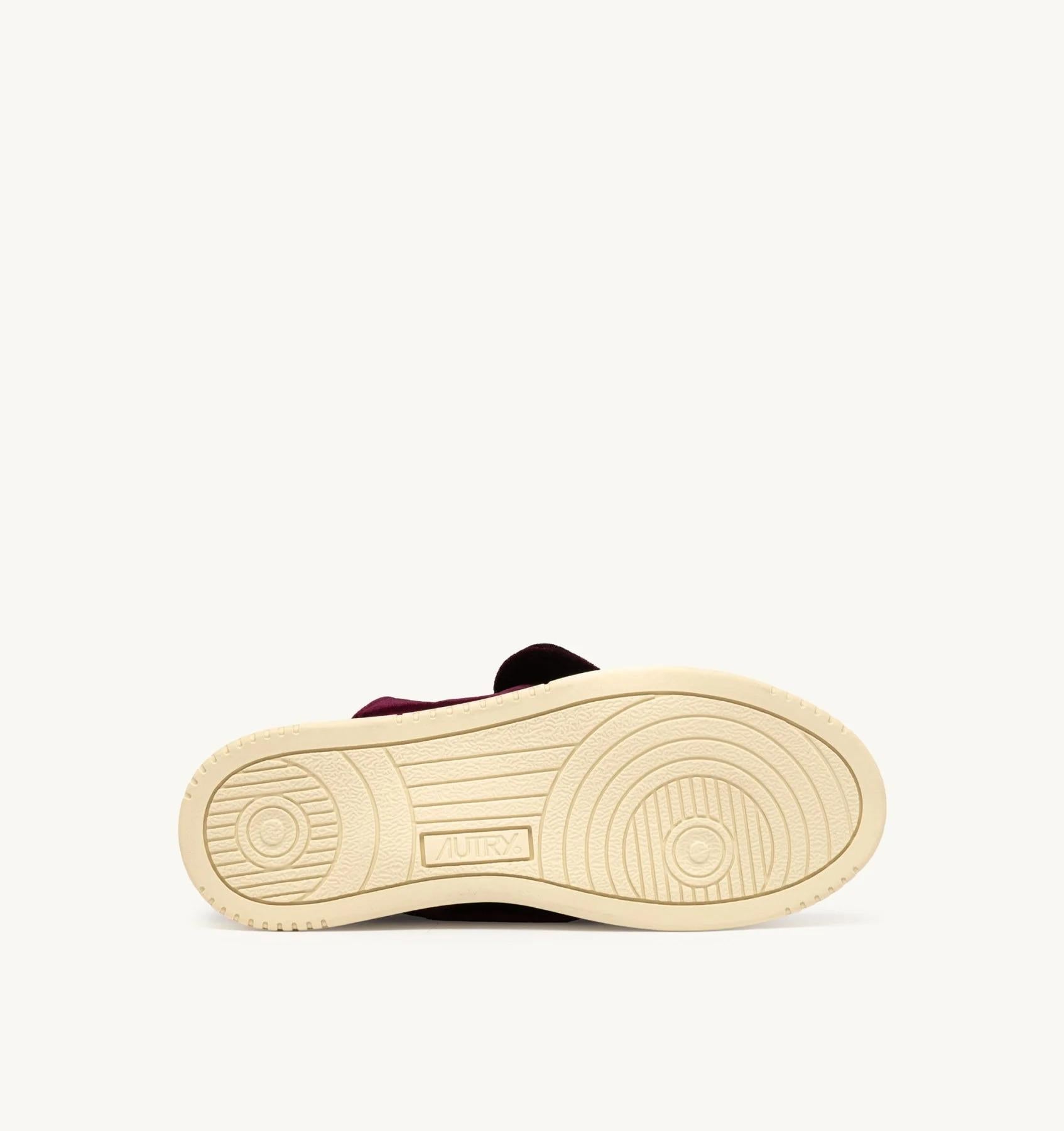 SNEAKERS MEDALIST LOW 'VELVET' BOW BURGUNDY<BR/> AULW VF01 AUTRY ACTION SHOES