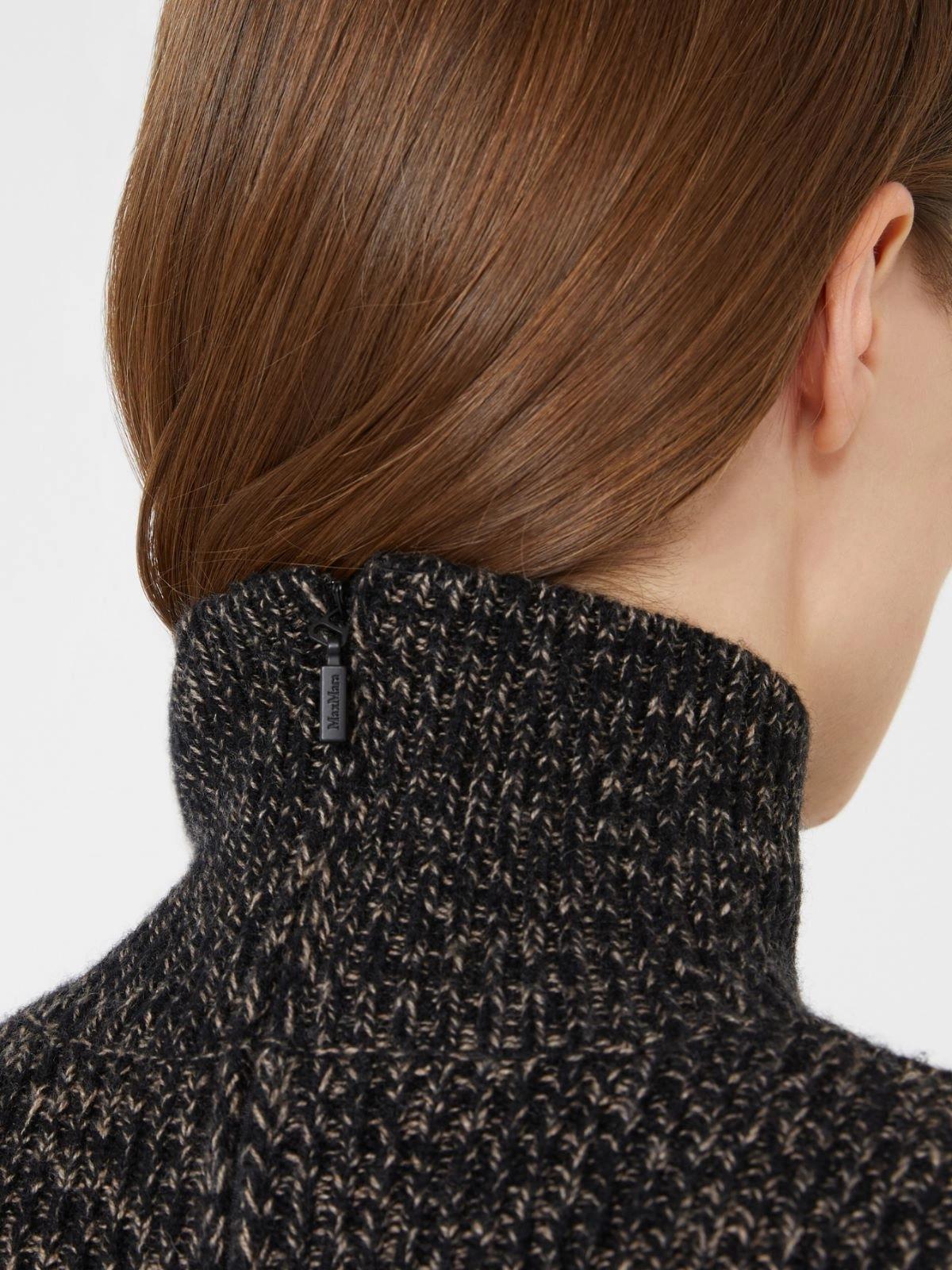 Dolcevita in mouliné di lana e cachemire - Cammello<BR/> AZULENE1234 004 MAX MARA