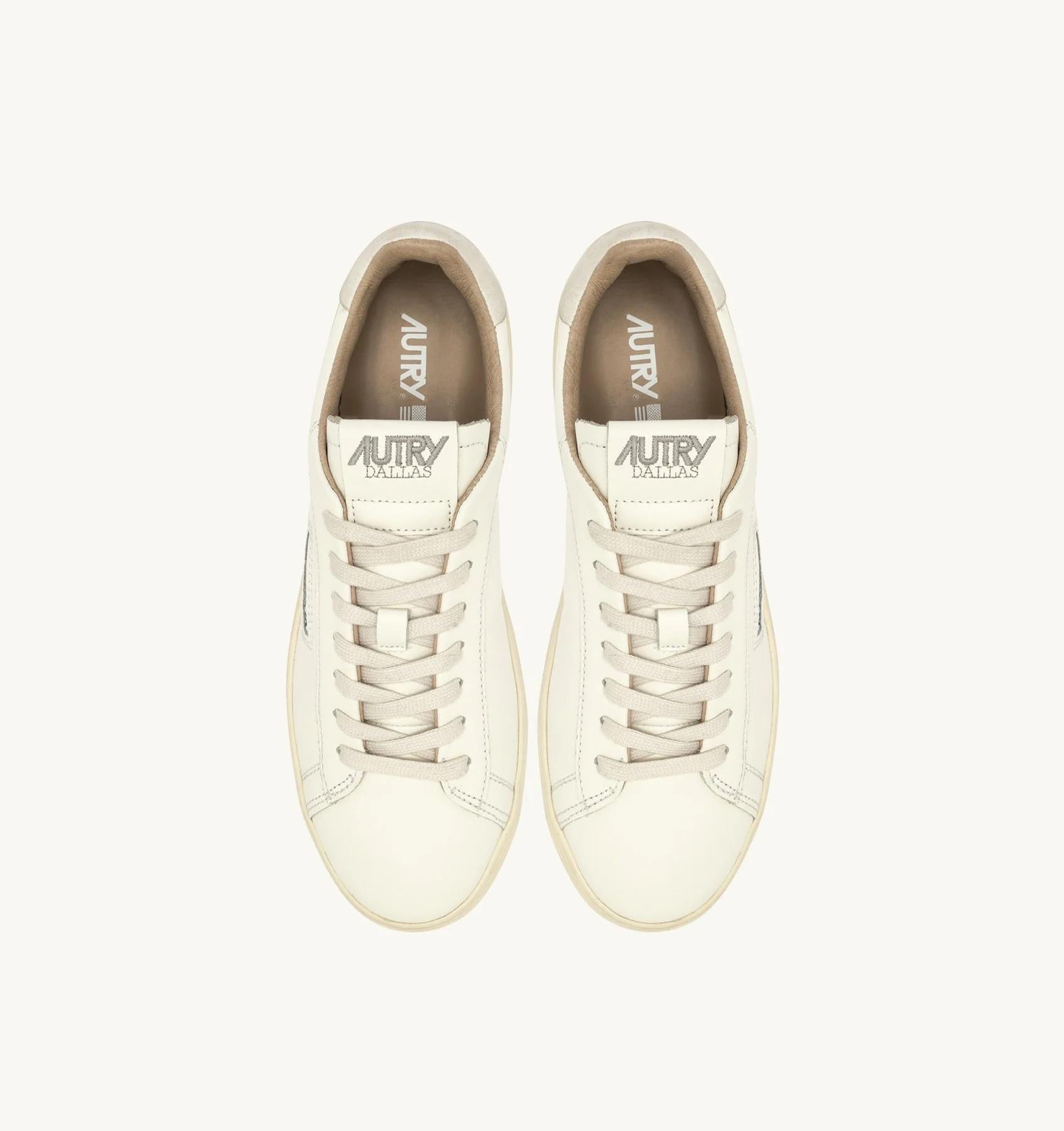 SNEAKERS DALLAS LOW IN PELLE BIANCA ADLM MR01 AUTRY ACTION SHOES
