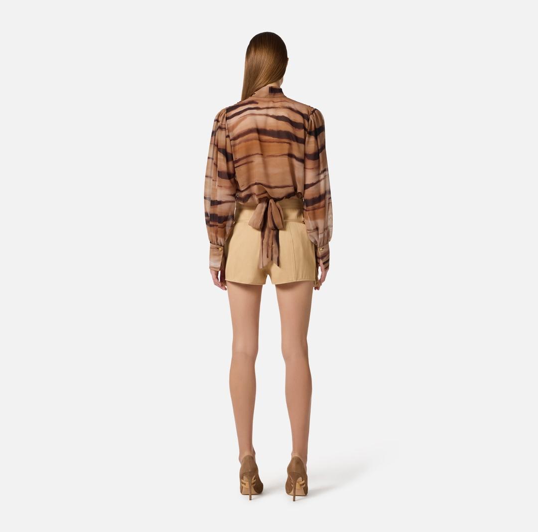 Blusa in chiffon con stampa tigre<BR/> CA16062E2 570 ELISABETTA FRANCHI