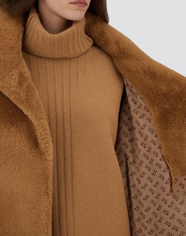 Cappotto in morbida pelliccia ecologica GC000491D12422 2157 HERNO