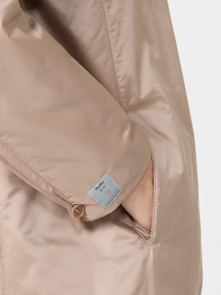 Giacca imbottita con cappuccio in tela antigoccia GREENH 026 MAX MARA THE CUBE