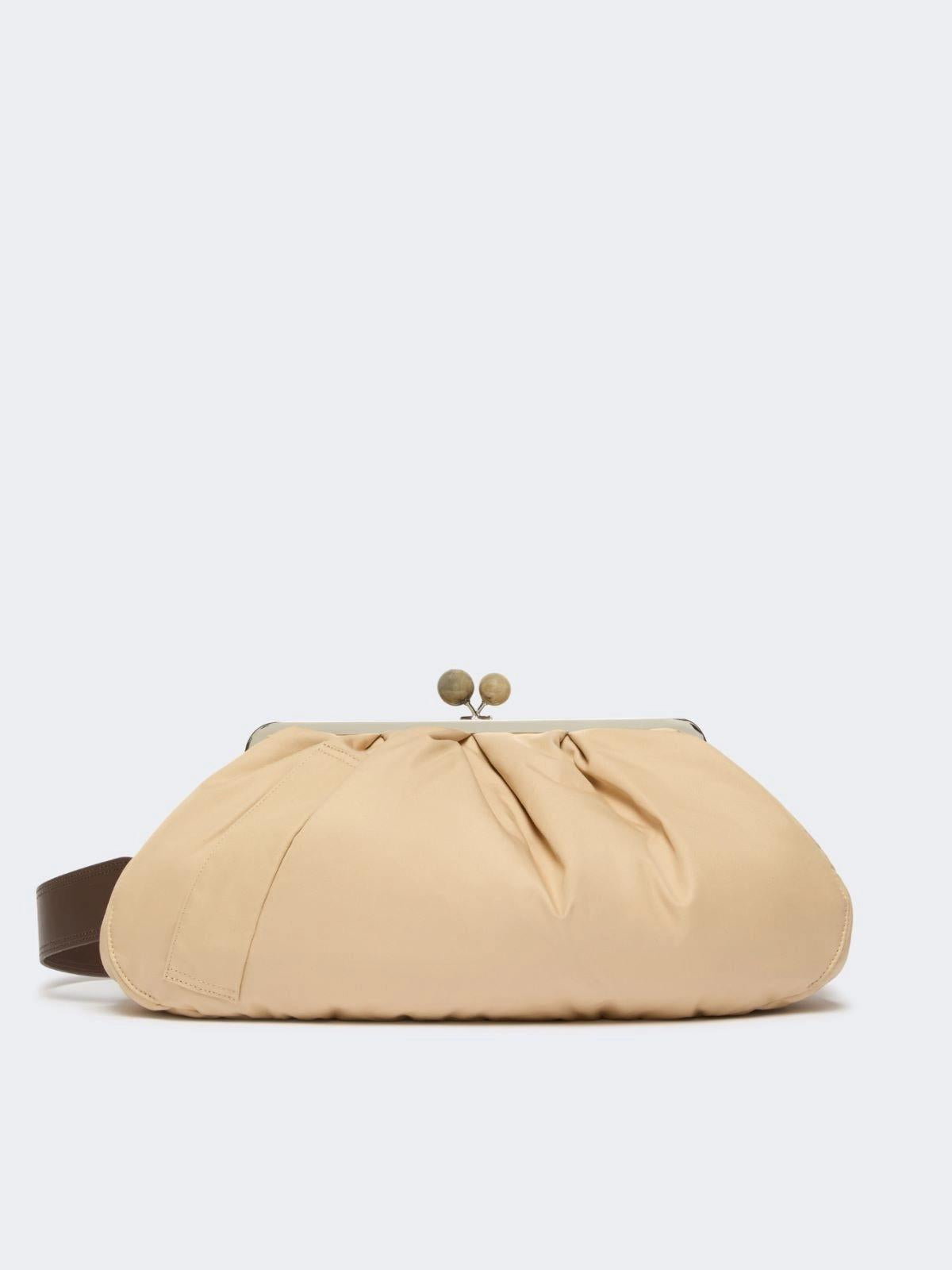 WKAPIO<BR/>Pasticcino Bag extra large in gabardina tecnica imbottita WKAPIO 003 WEEKEND