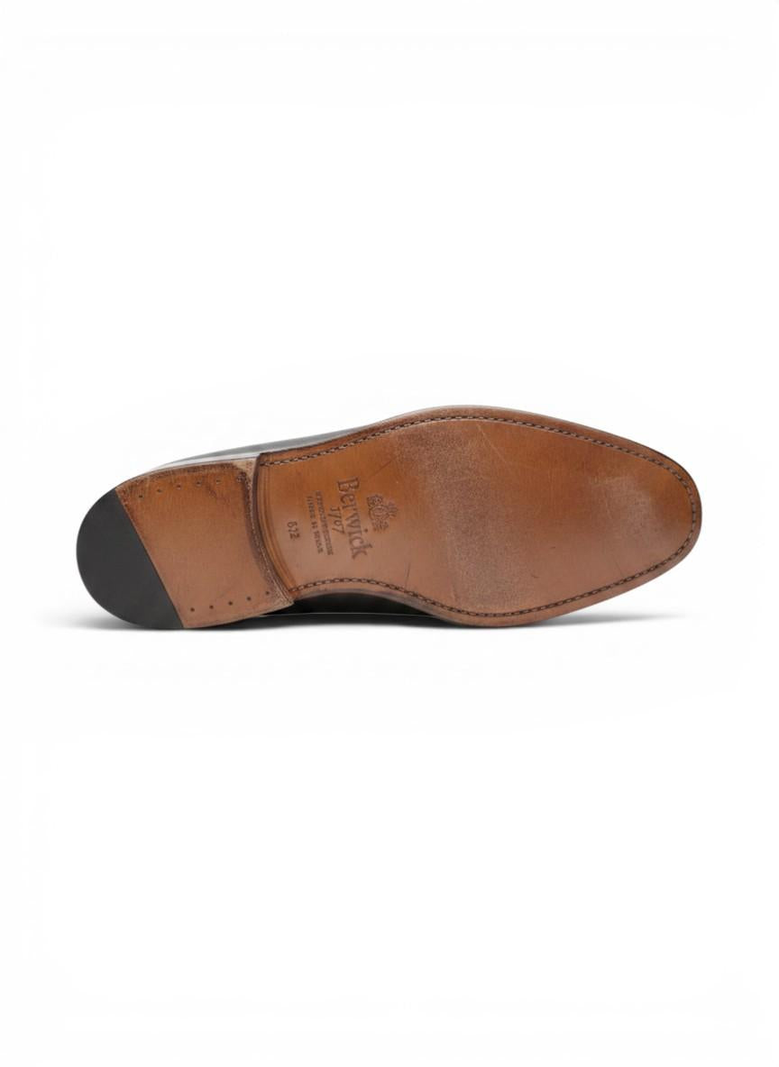 Derby nera con suola in cuoio 4716 NERO BERWICK