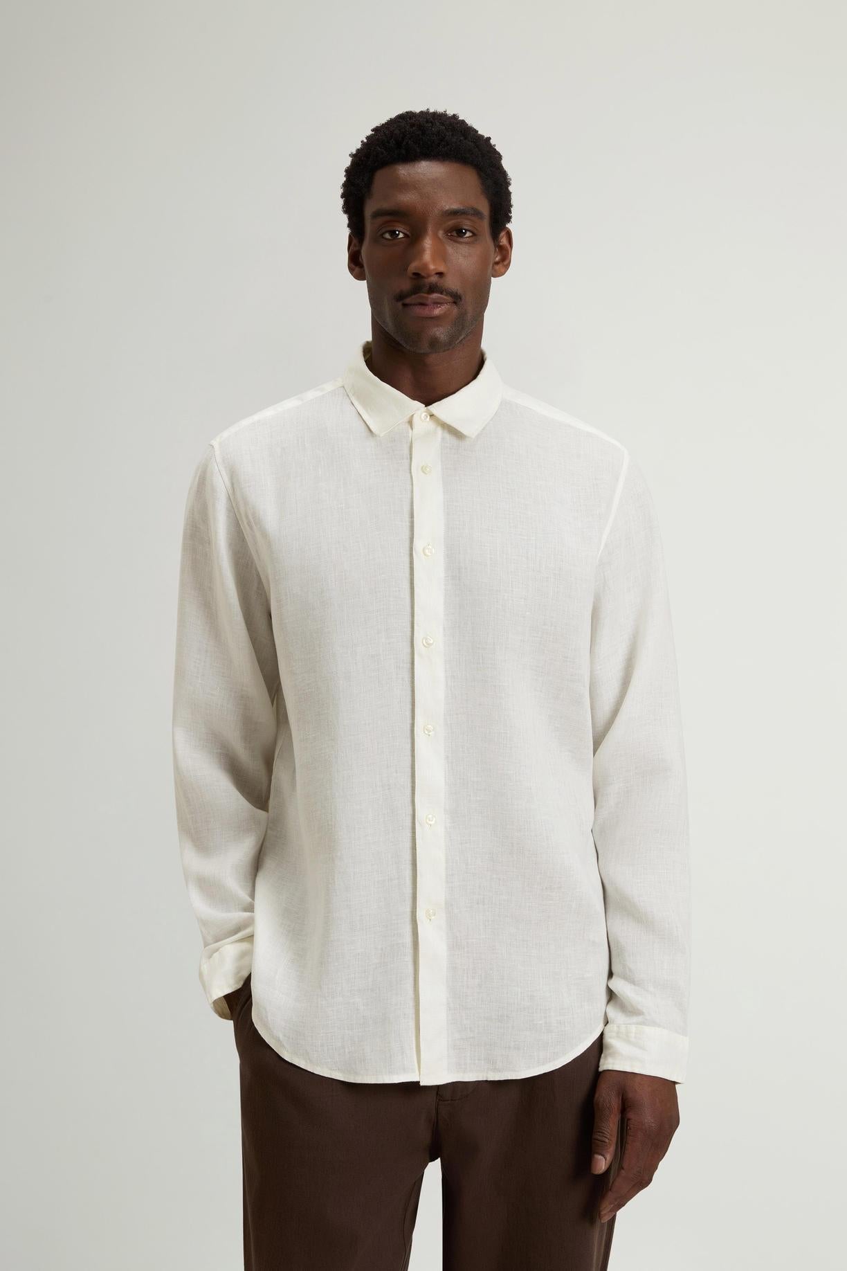 Camicia in puro lino tinta in capo<BR/> CFWOSI2013MRUT5284 8270 WOOLRICH