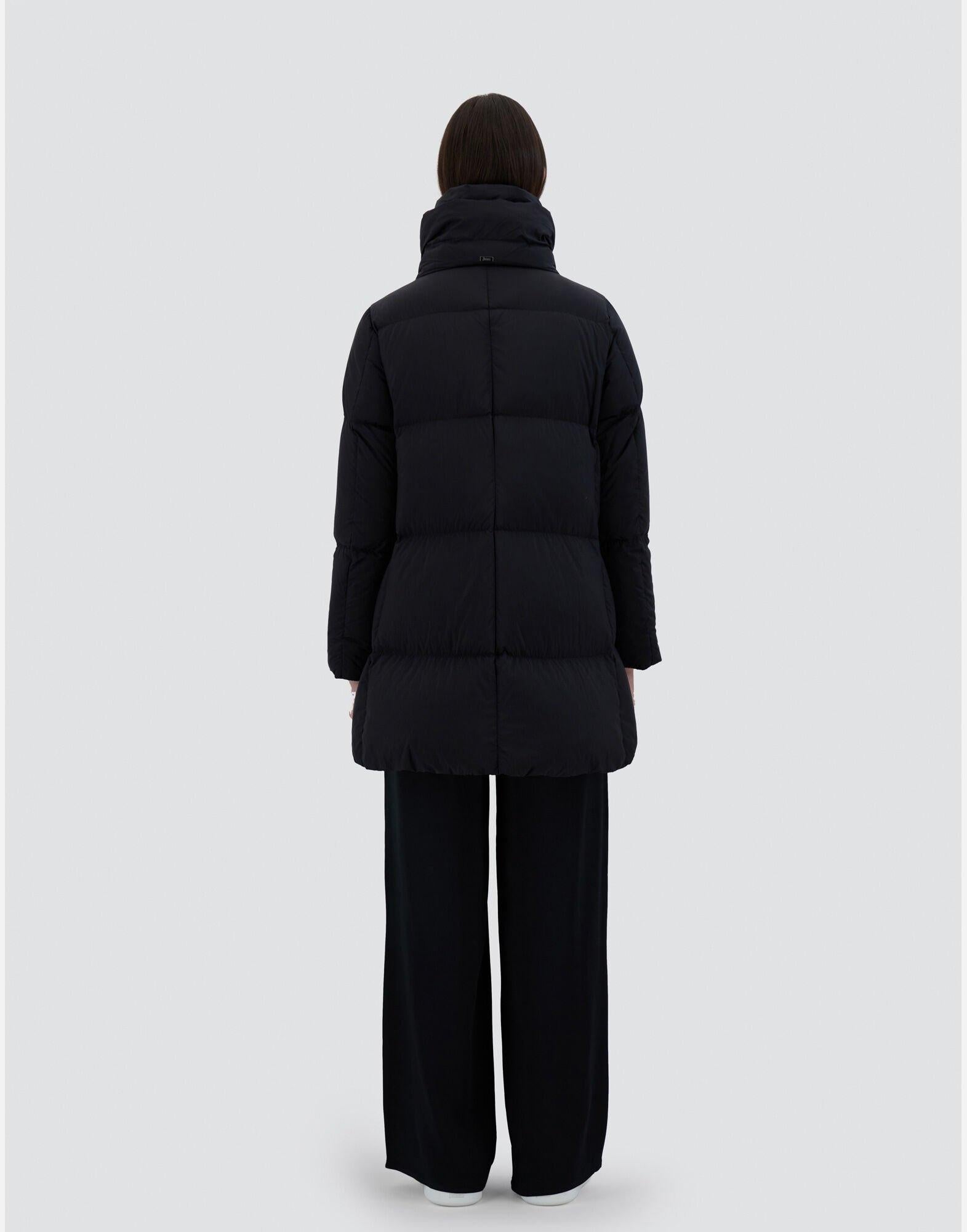 A-SHAPE IN ECOAGE<BR/> PI001959D12456Z 9300 HERNO