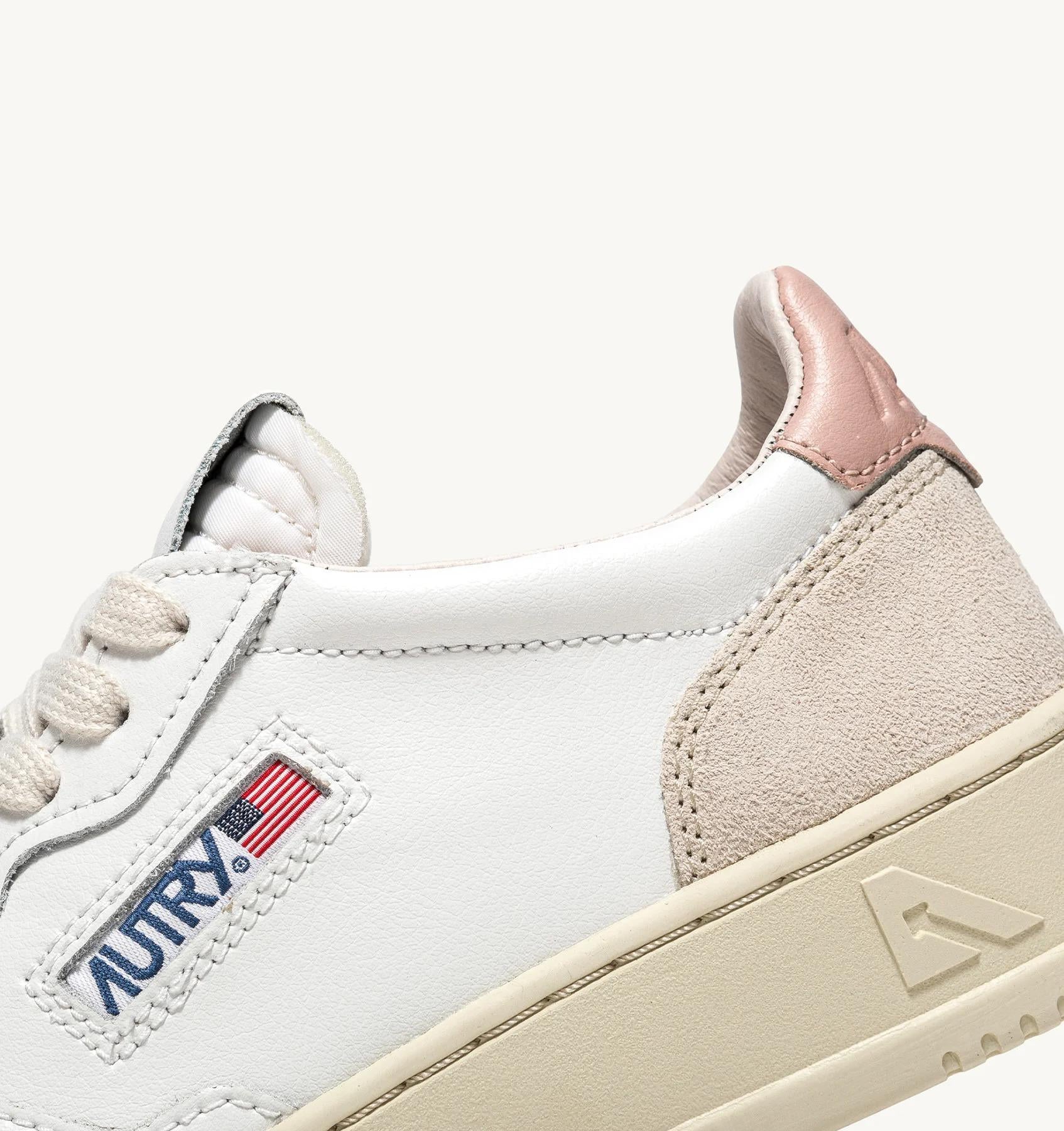 SNEAKERS MEDALIST LOW IN PELLE BIANCA E POWDER E SUEDE BEIGE AULW LS37 AUTRY ACTION SHOES