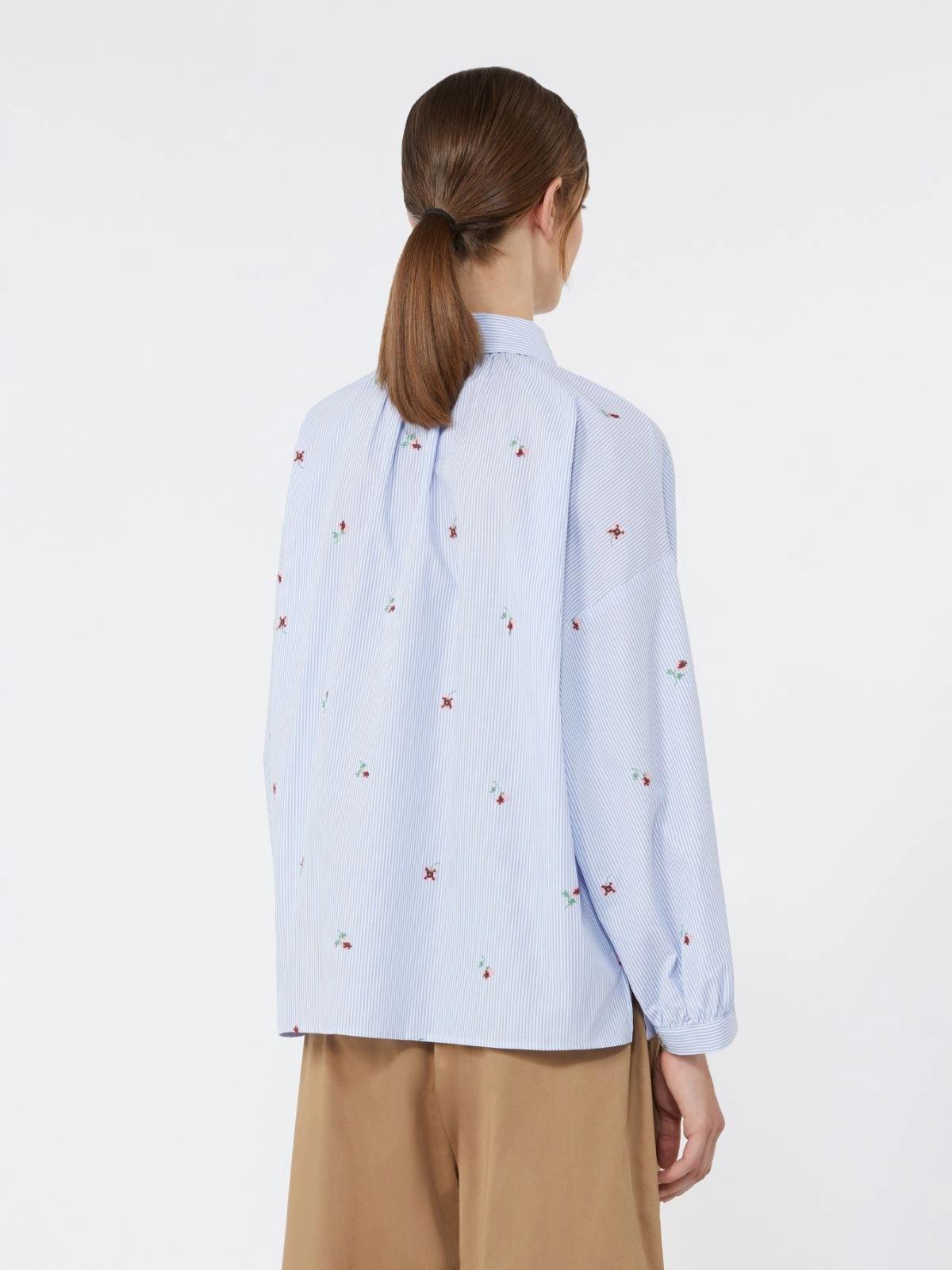 WKDBUTTERFLY<BR/>Camicia in popeline con ricami - Azzurro<BR/> WKDBUTTERFLY 002 WEEKEND