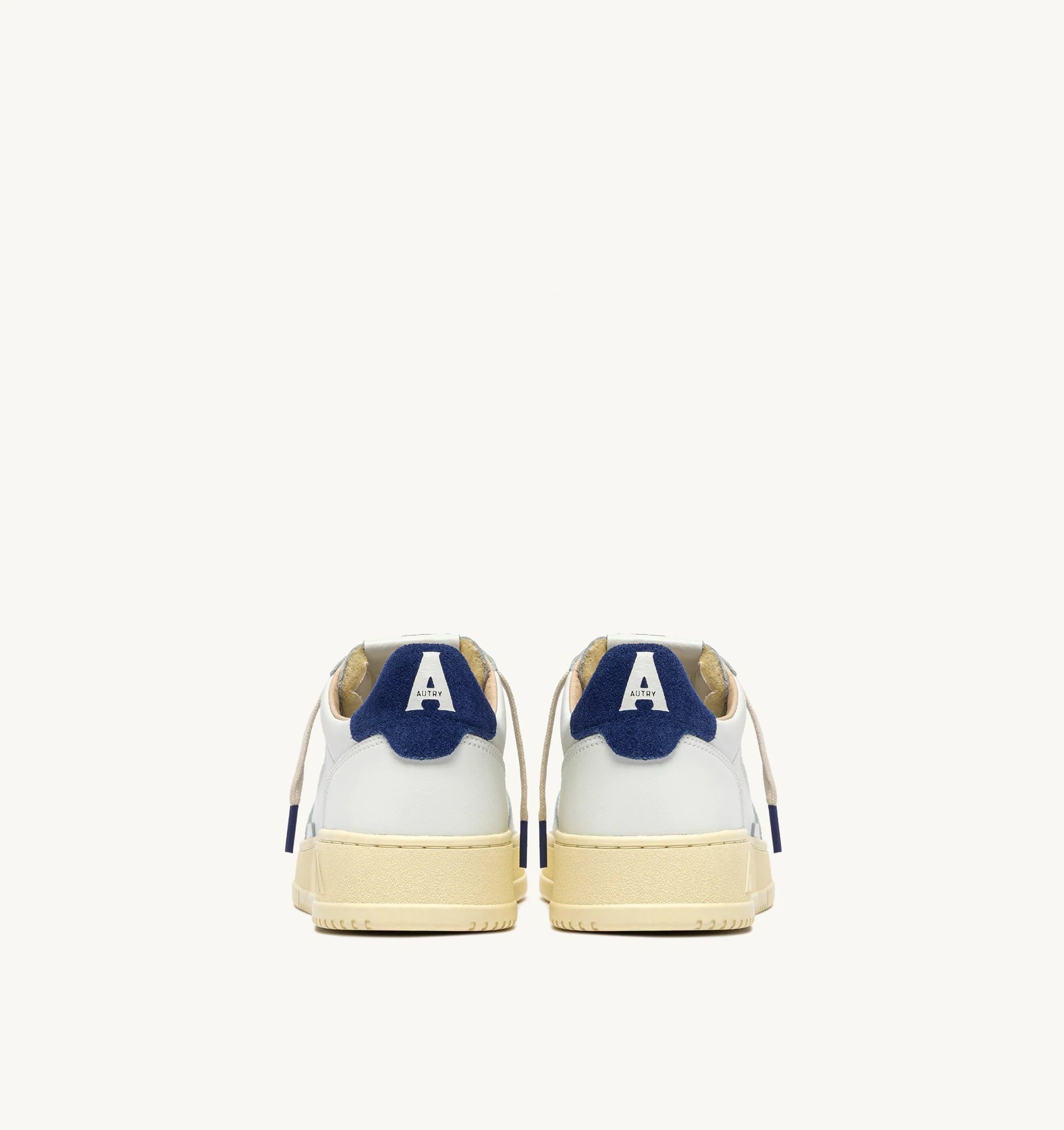 AUTRY SNEAKERS<BR/>SNEAKERS MEDALIST LOW IN PELLE BIANCA E SUEDE BLUE DEPTHS AULM BJ03 AUTRY ACTION SHOES 